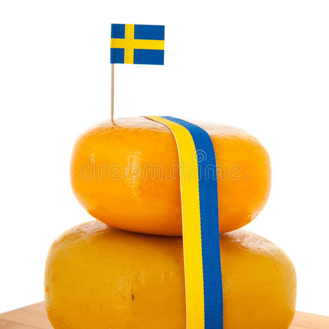 Vi pratar om #svenskostpåpizzan, nytt lilltorpordspråk och lite annat