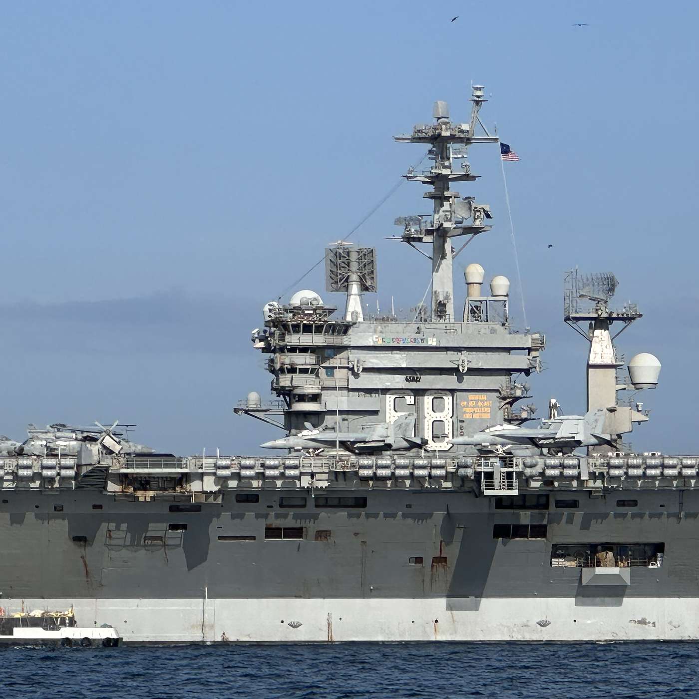 E105 – Ein Sibirer, ein Obwaldner und ein US-Flugzeugträger