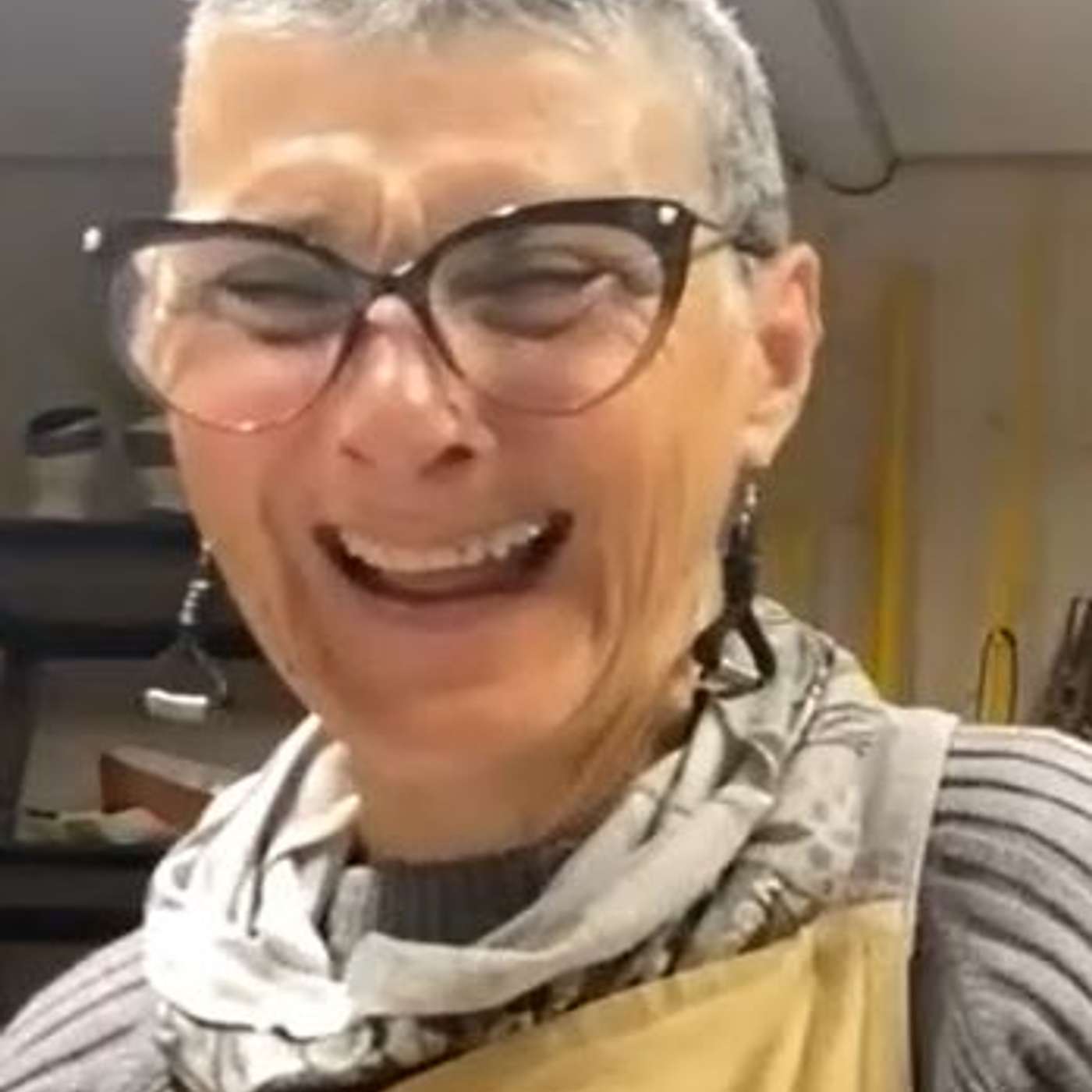 11.22.2023 - Rhona Polonsky, ceramic artist, discusses the Odyssey Gallery of Ceramic Arts episode artwork