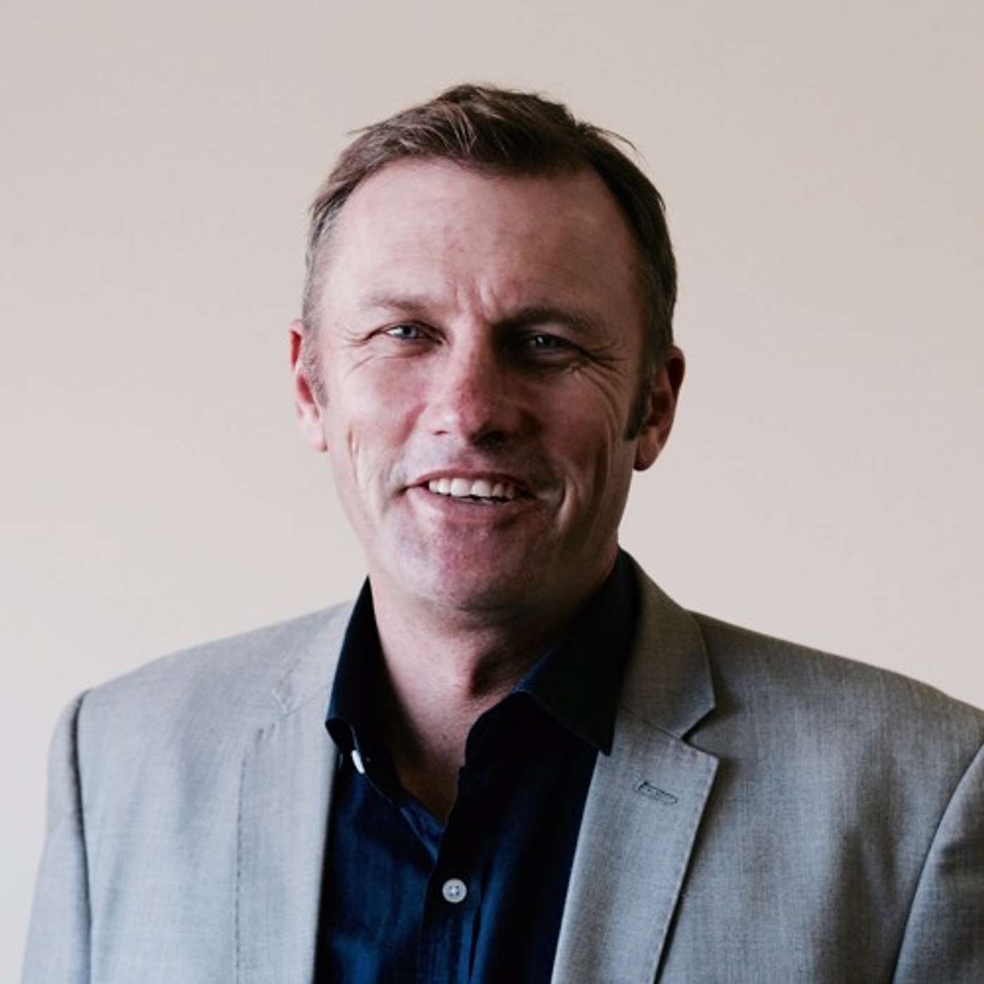 177 Bert Glover on investing over $600M into regenerative farms in the US and Australia and selling soil carbon credits to Microsoft