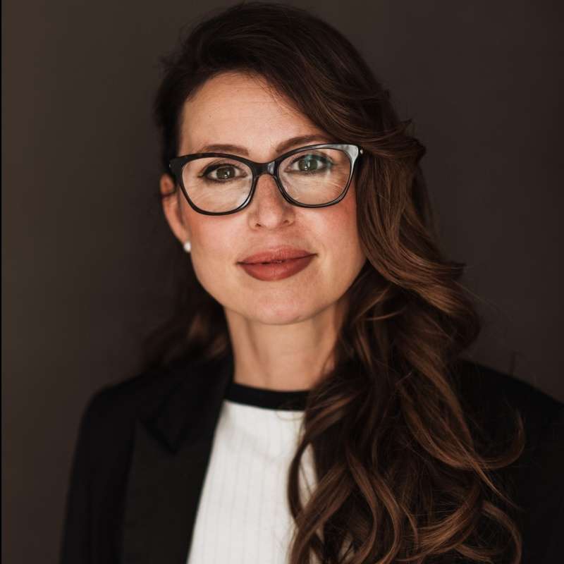 Sarah van der Land