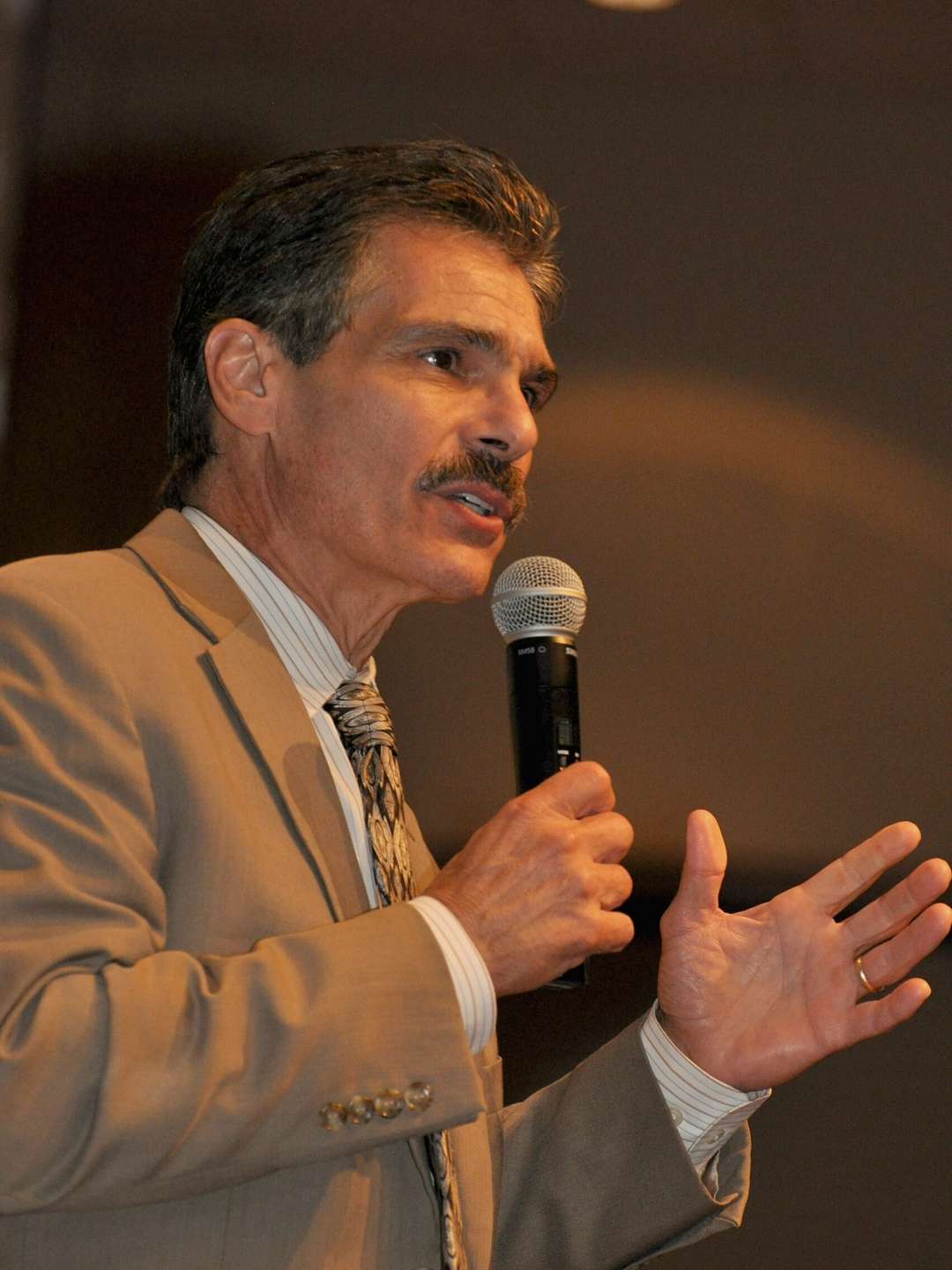 Dr. Ray Guarendi