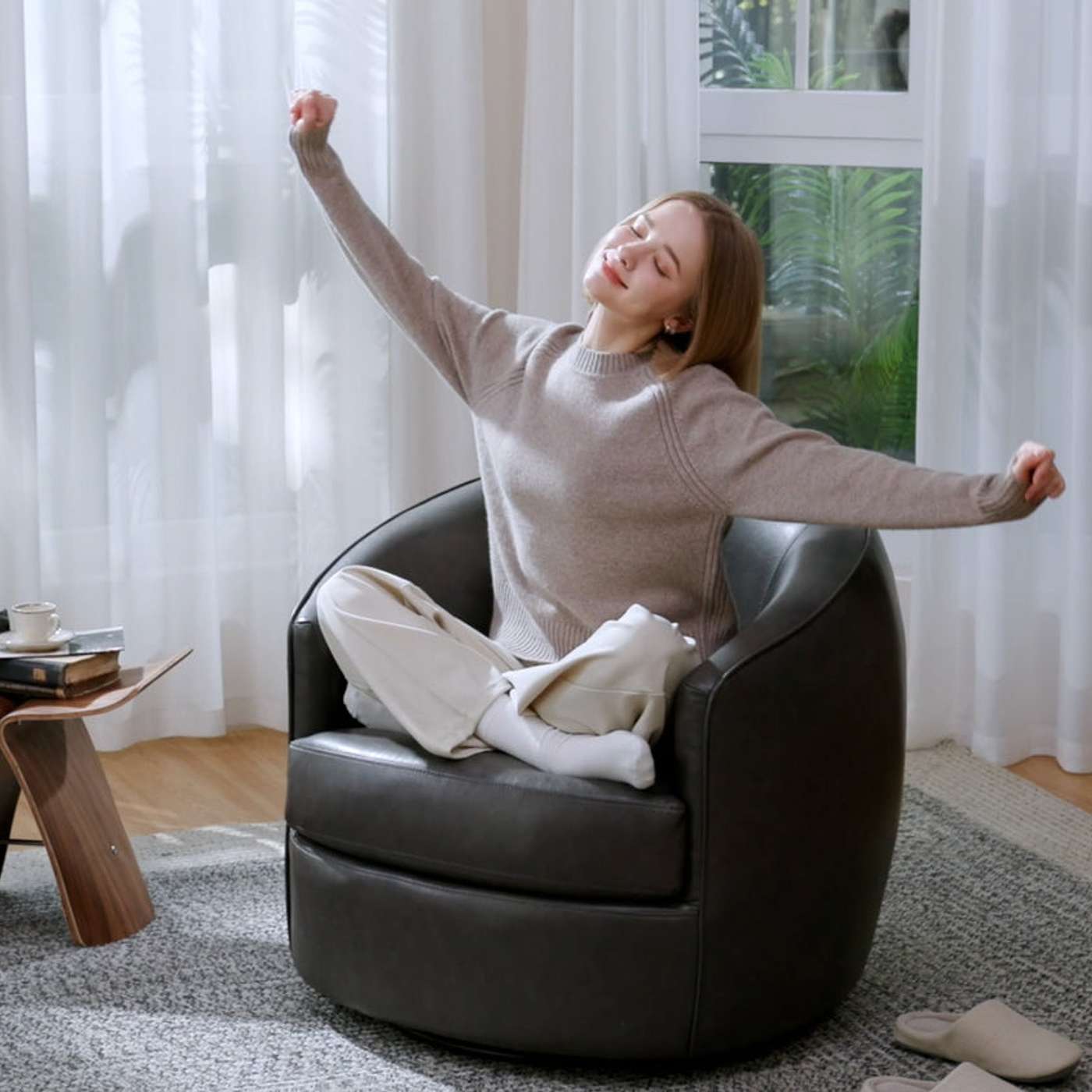Top Trends in Accent Chairs for 2024: Colors, Styles and Designs