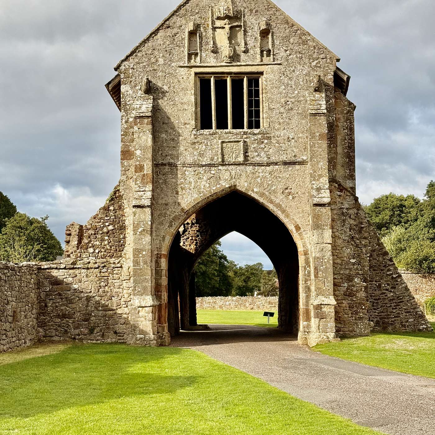 The Wind is finally in the Boat’s Favour; A meandering Ponder in the Garden; and we celebrate Maurice and Matthew
