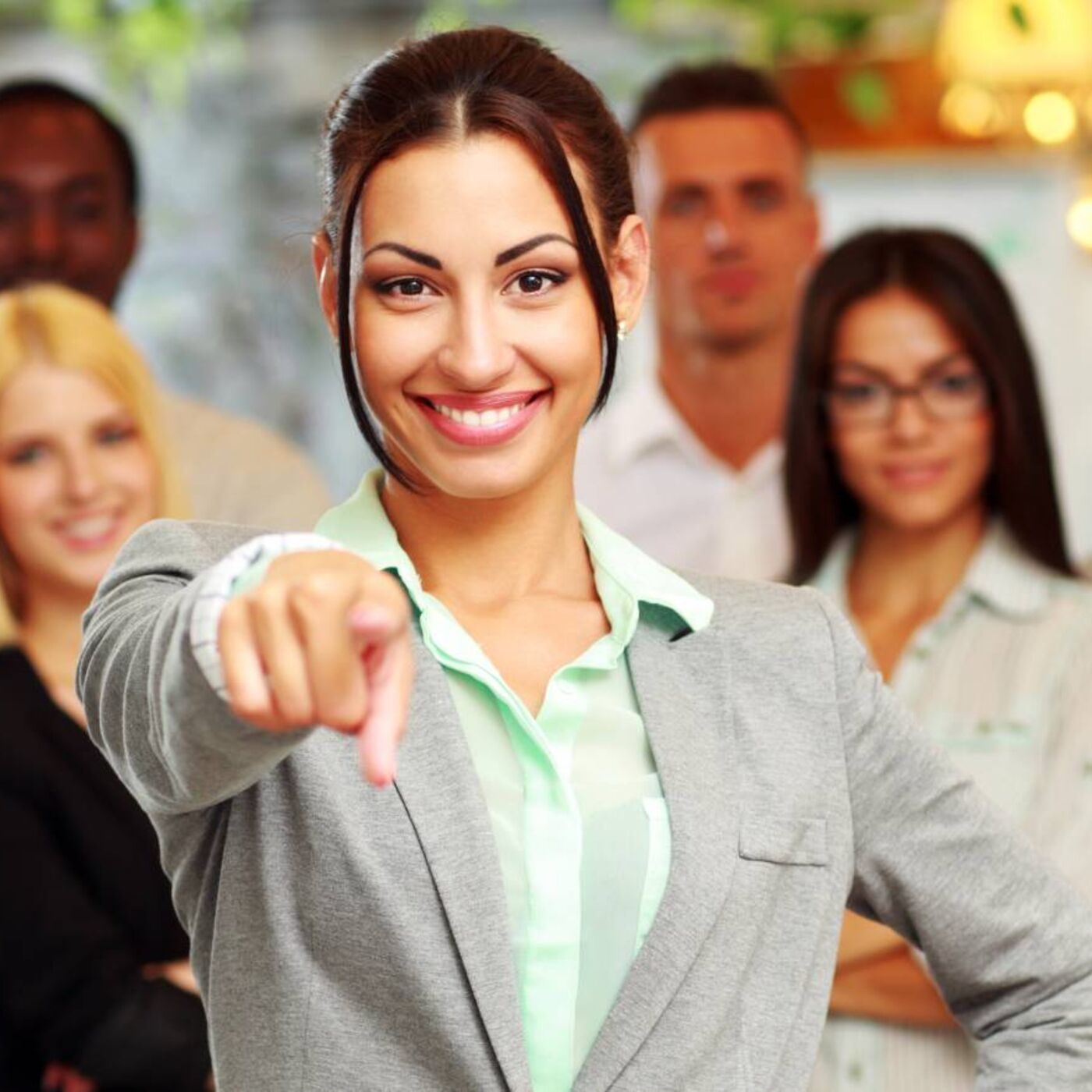 Why a Female Breadwinner is Dating Down, But a Male Breadwinner Isn't #Hypocrisy {Reaction} | Helios Blog 300