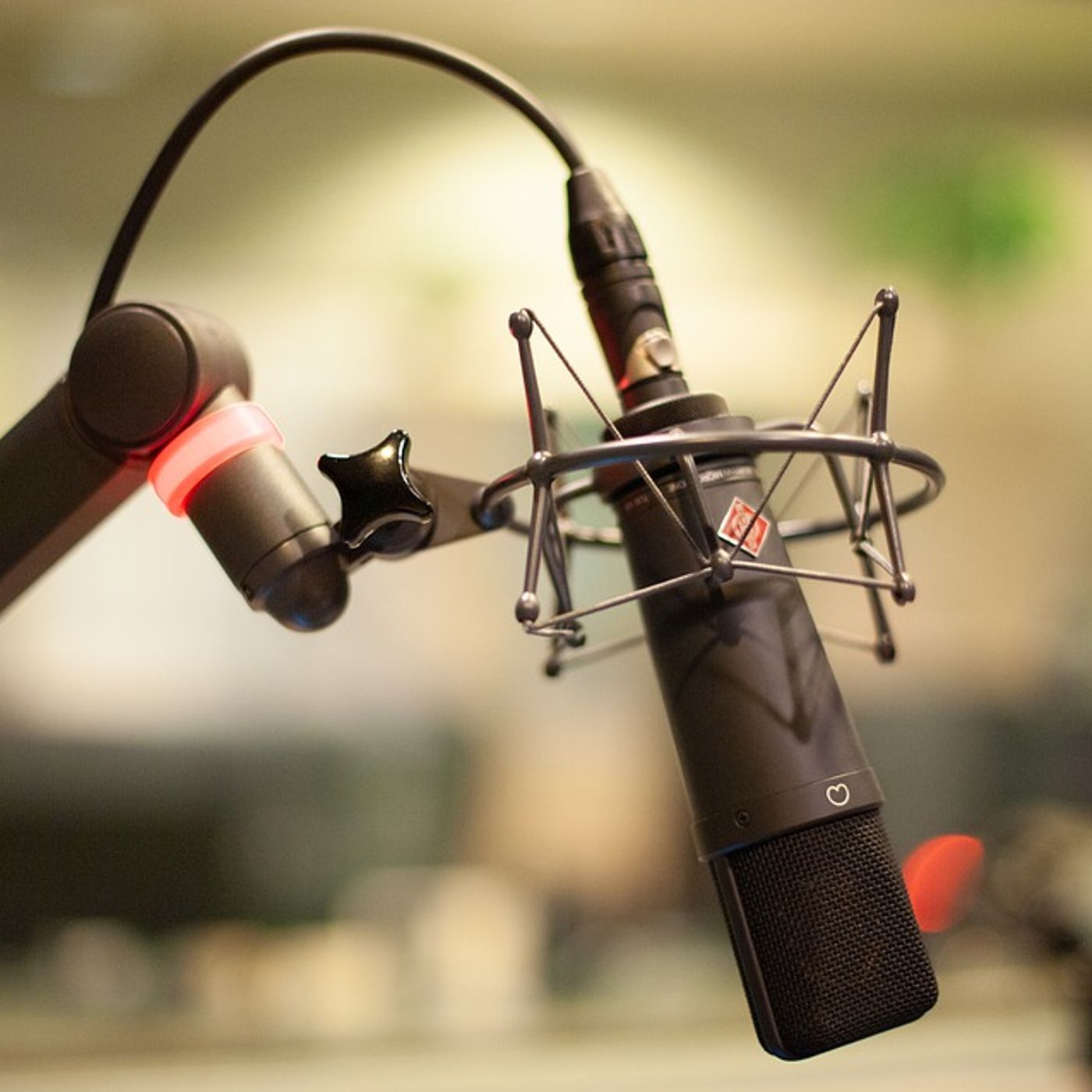 INTERVISTE podcast artwork