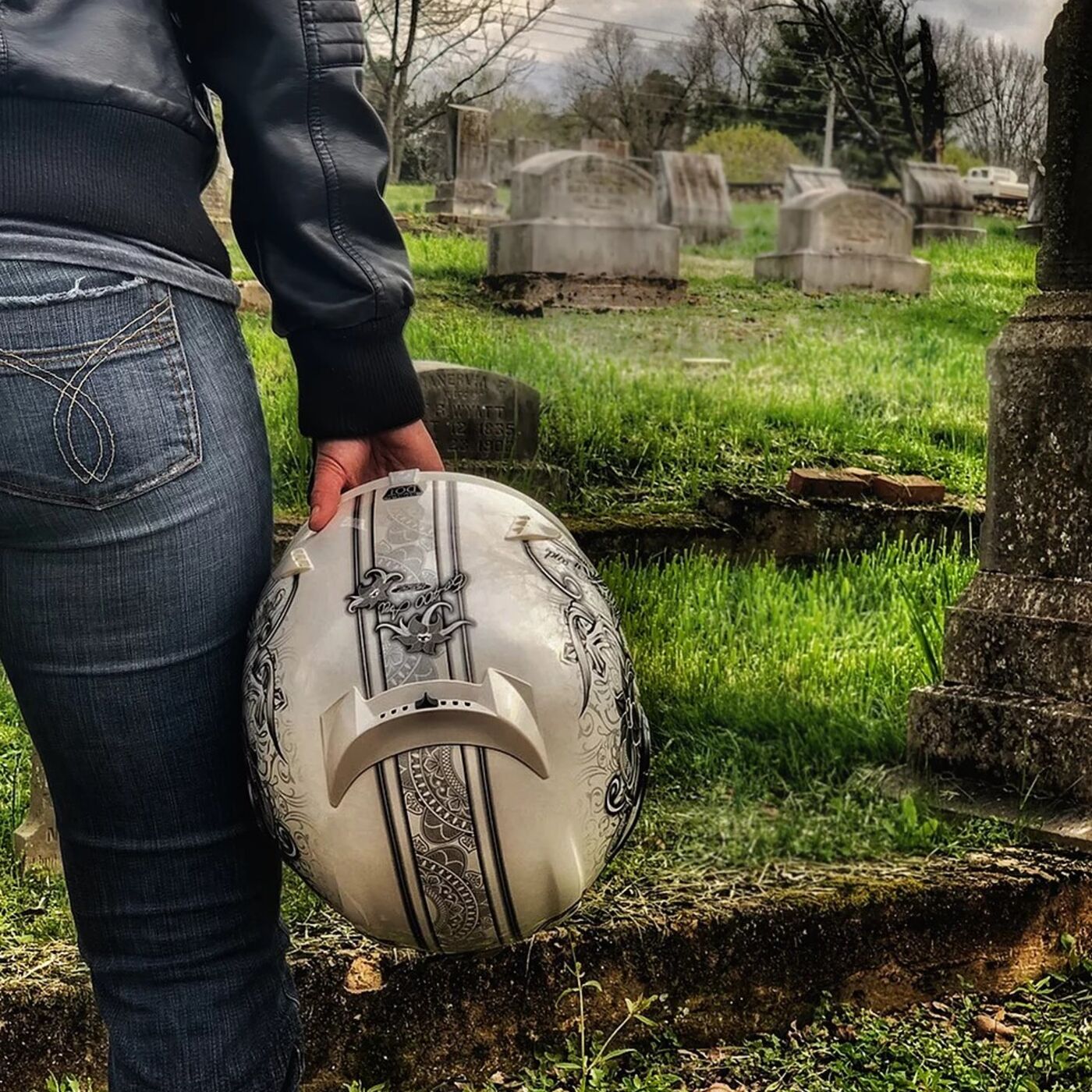 Episode 217 - Interview with Miranda Young, Ghost Biker