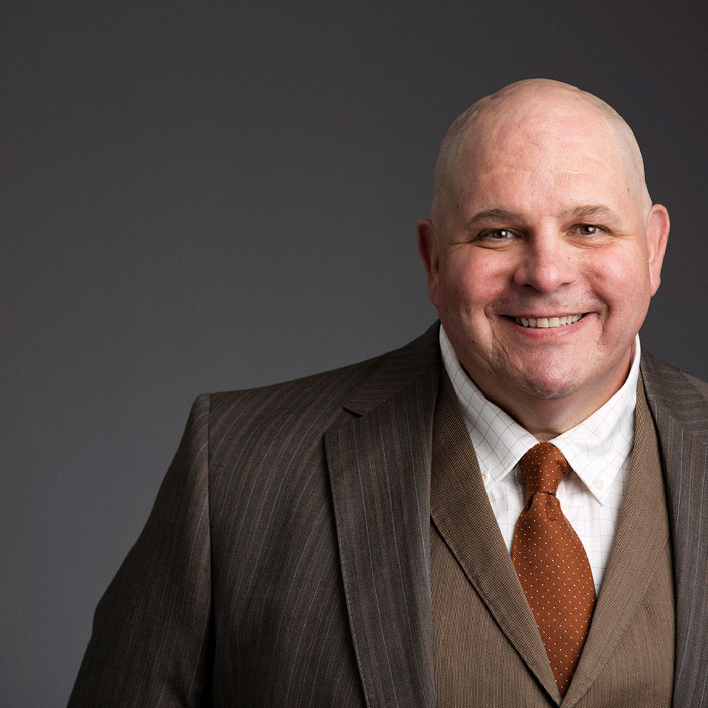 Компания элтон. Simplicity quotes. Simple john. Simple john. Симпл jr.