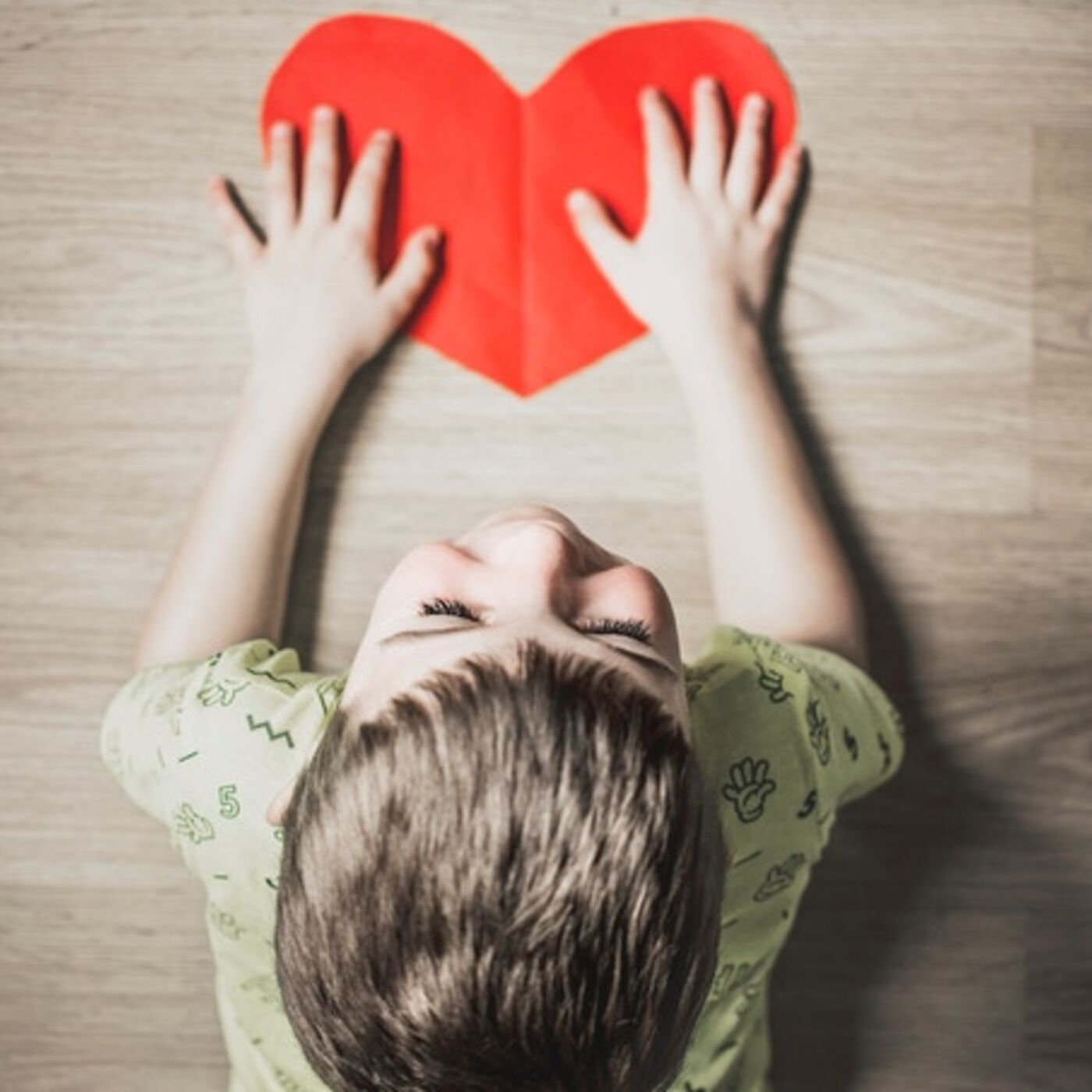 EP 327 A New Alphabet for Humanity - Kickstarting a Children's book with Leesa McGregor