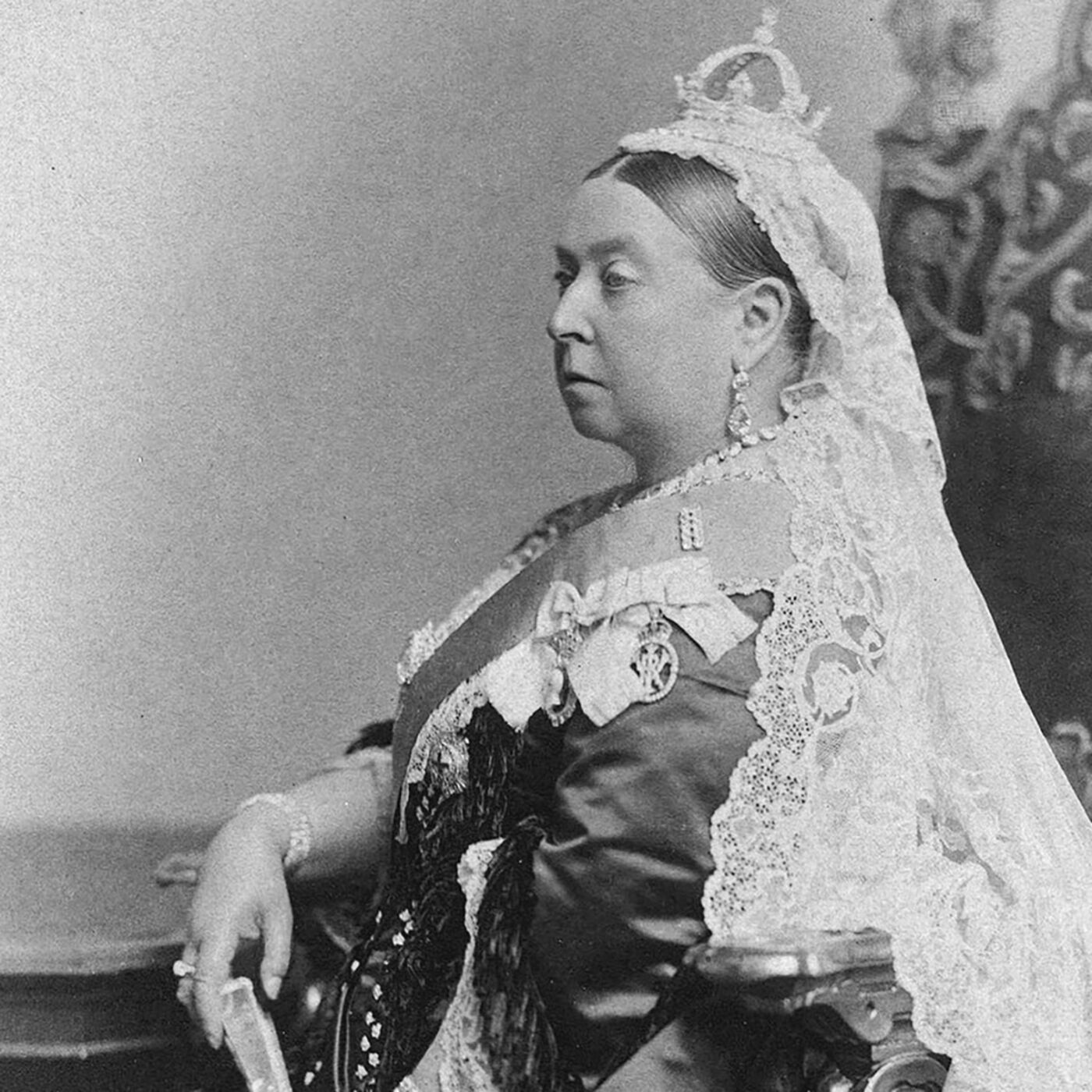 Queen Victoria: Images of Power and Empire
