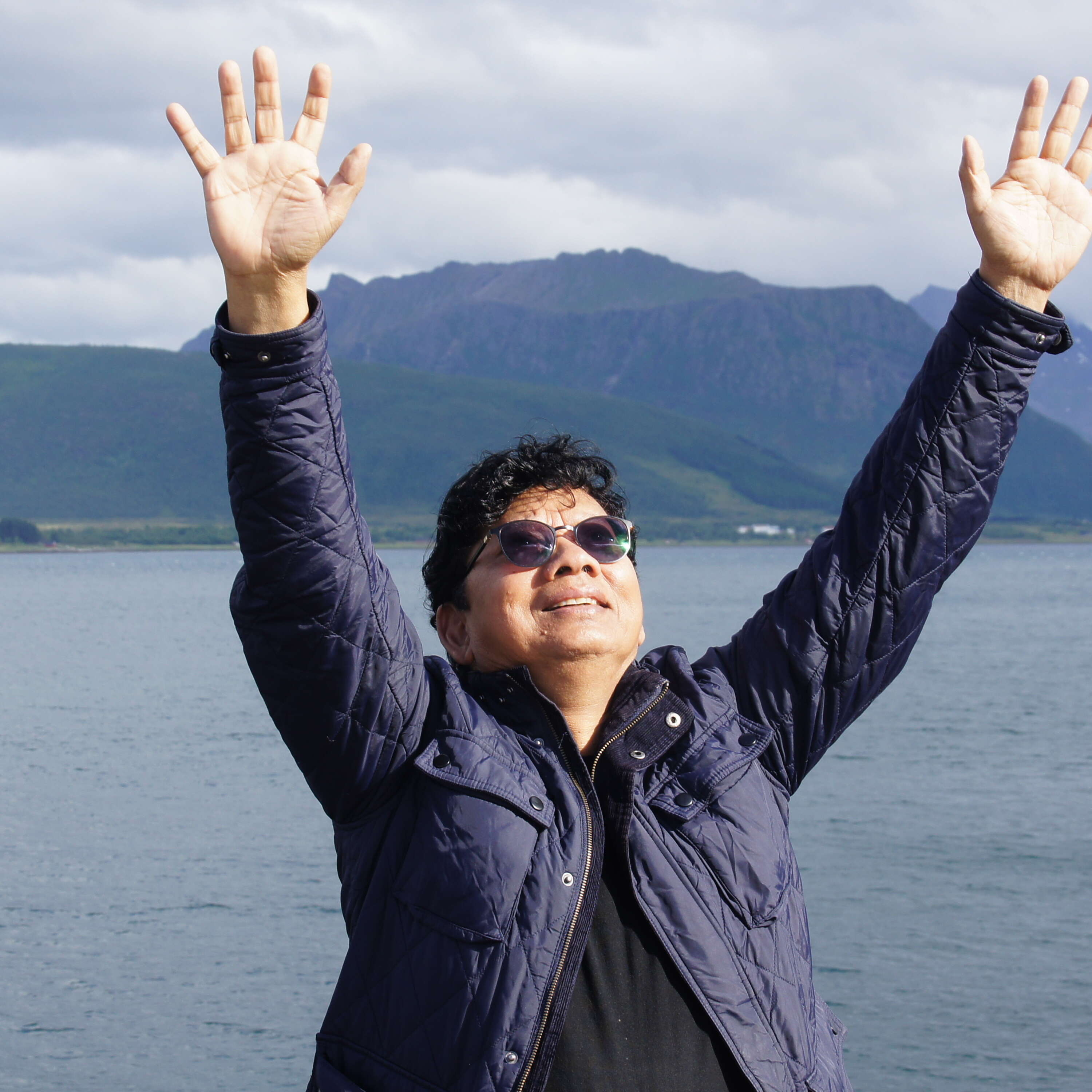 KoNyo Northern Light (ဥတ္တရအလင်း) cover art