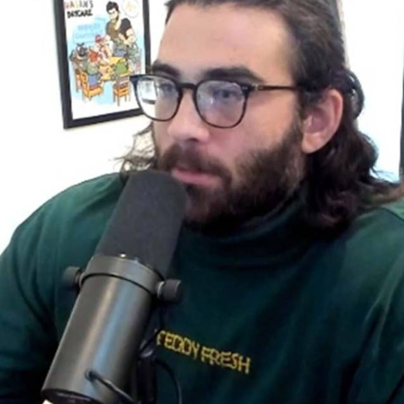 HasanAbi Comments on Dating TikToks {Reaction} | Helios Blog 562