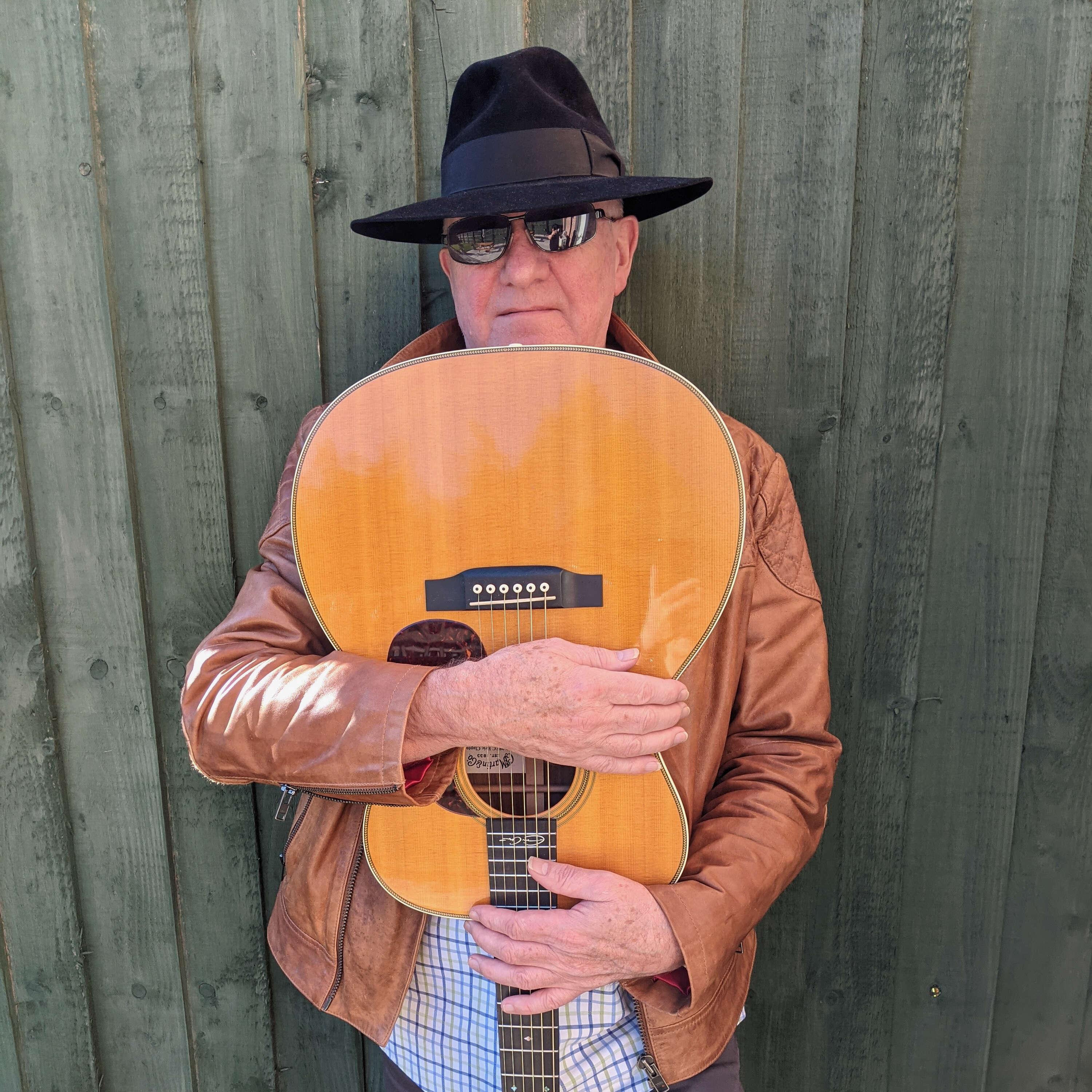 Easy Songwriter so let’s write a song podcast artwork