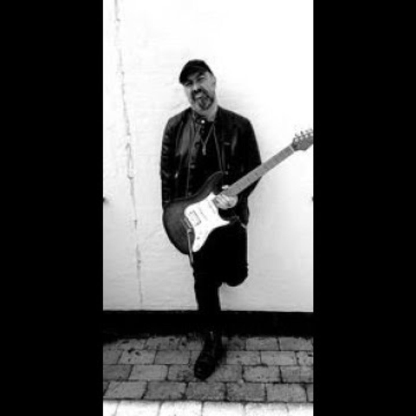 Traveling Troubadour: A Musician\'s Guide to Touring Europe as a Cover Artist