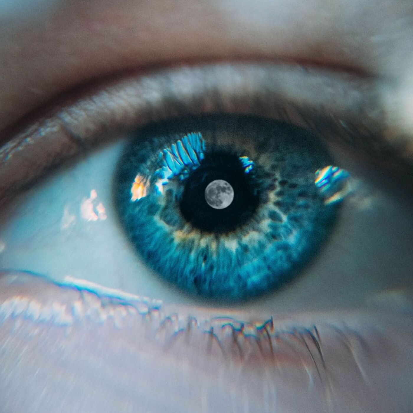 Cosmic Vision: Attentive Eyes