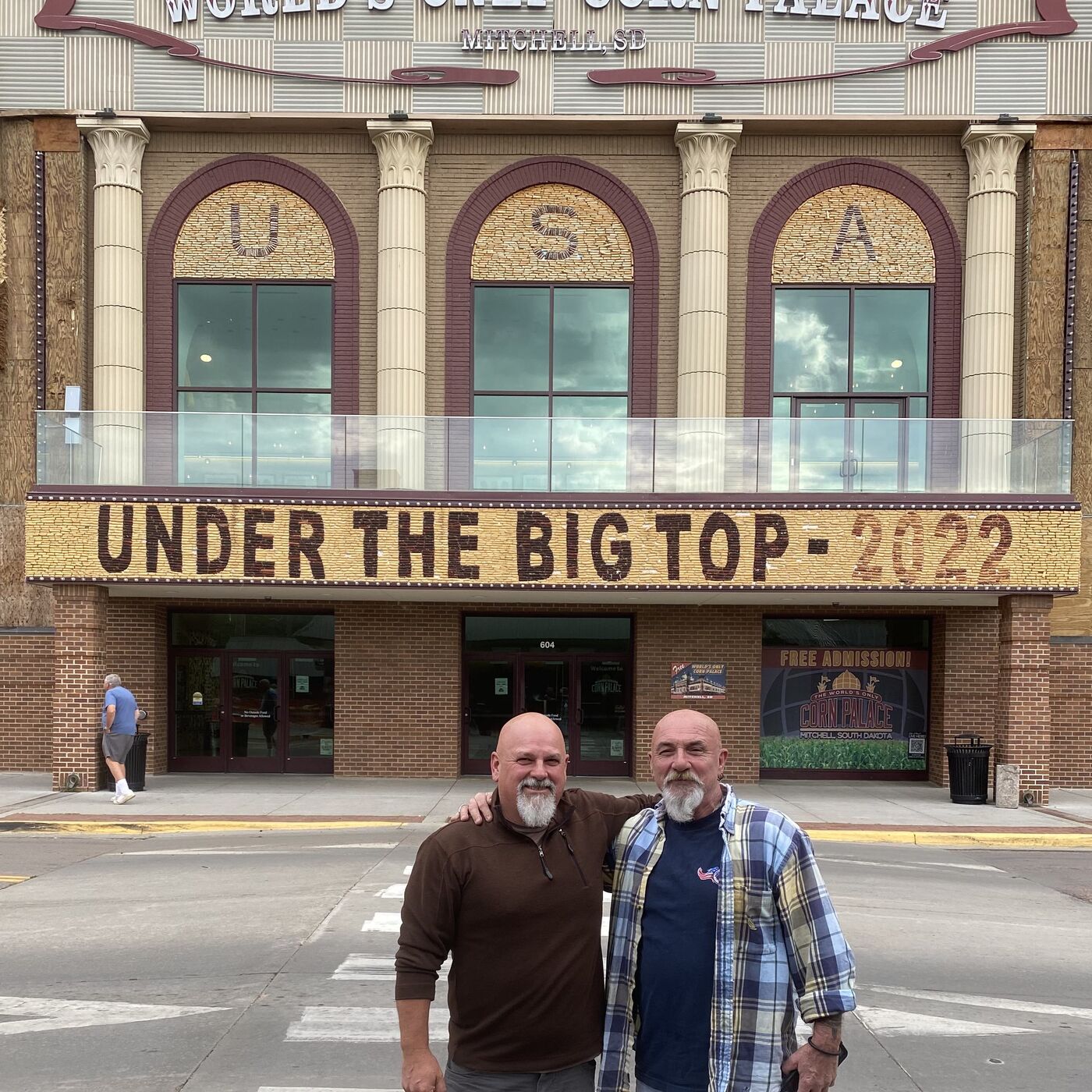 Ep 182 King Corn The World's Only Corn Palace agriCulture Lyssna