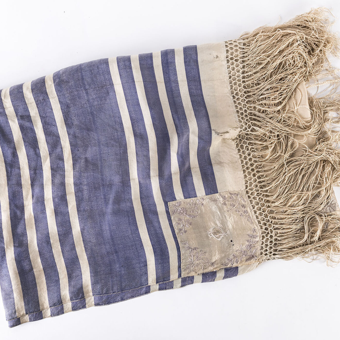 Episode 1420 - The Message of a Tallit from Bergen Belson