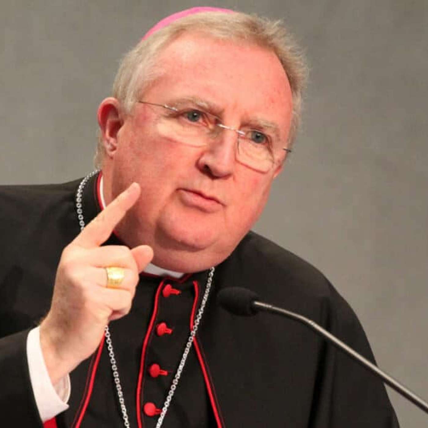 Perspectiva Católica 37:  ⚠️ Advierte Cardenal A Católicos Por Resistir Y Celebrar Misa Tradicional Abuso Litúrgico Luis Roman