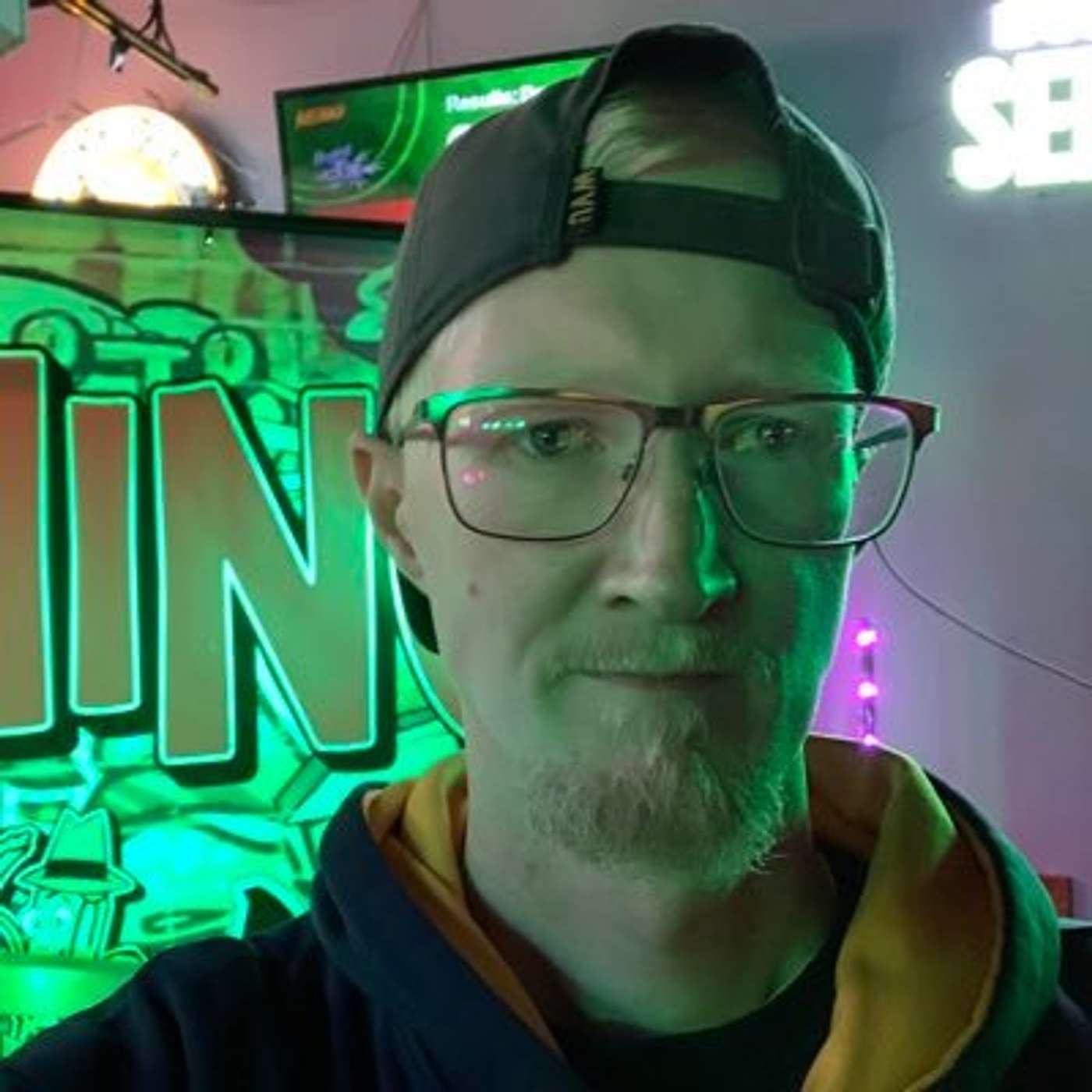 Season 6 Episode 15 Matt Gwinn- Comedian and Podcaster- "The Albino Rhino"