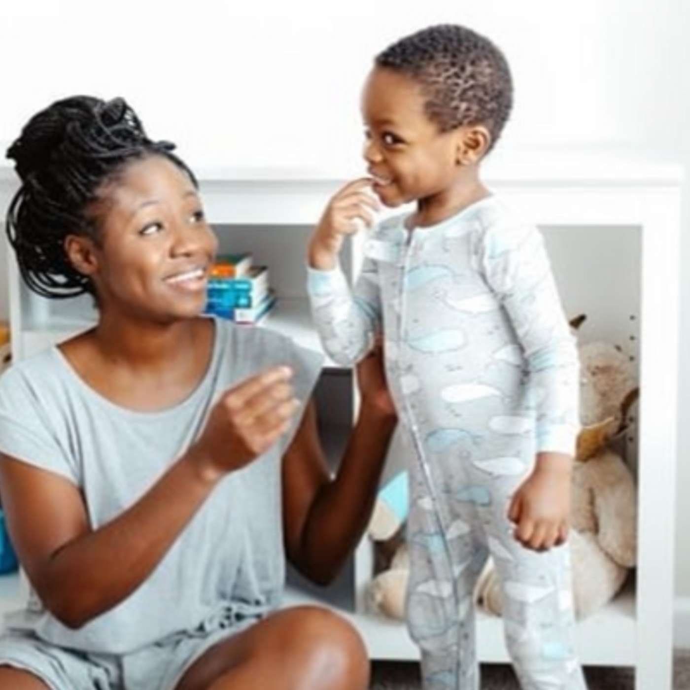 How moms can mobilize their village to get support in the early days of motherhood with Kimberly Jolasun, CEO of Villie.