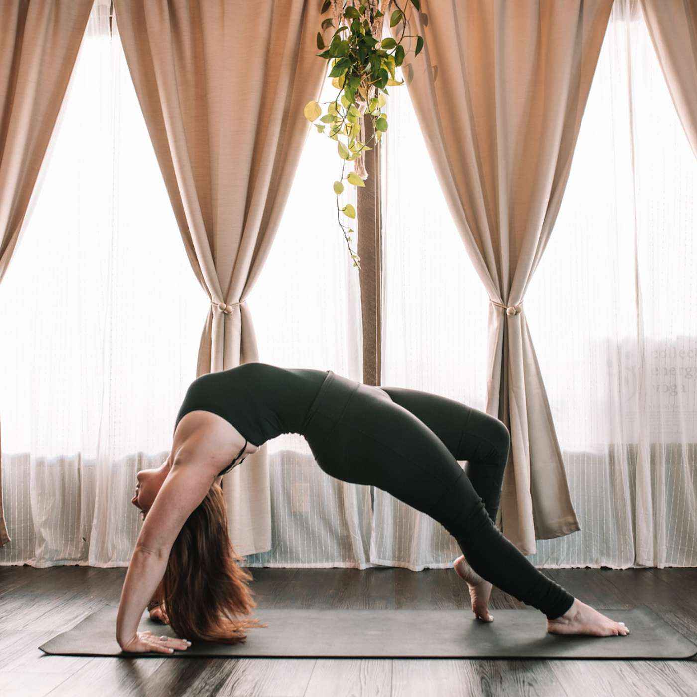 Balancing Act: How Yoga Keeps Me Centered in a Chaotic World 🌍🧘‍♀️