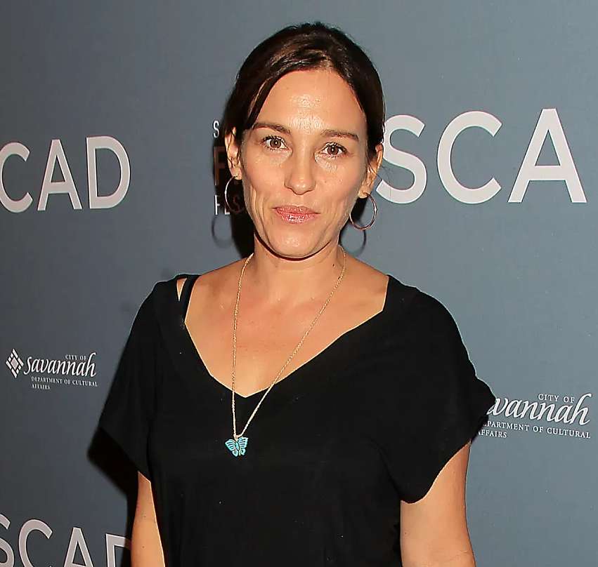 Amy Jo Johnson