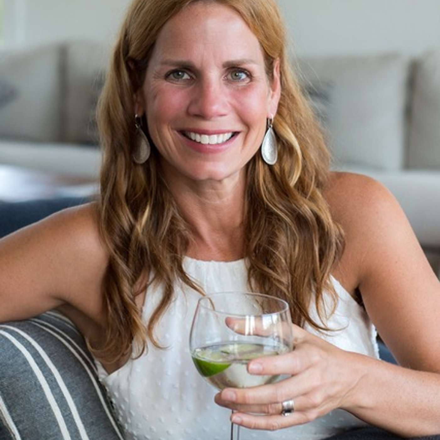 THRIVE Podcast by Carina Greweling