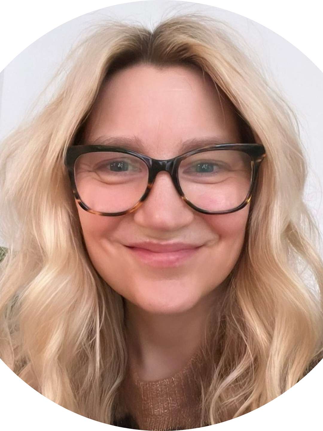 Suzan Bond