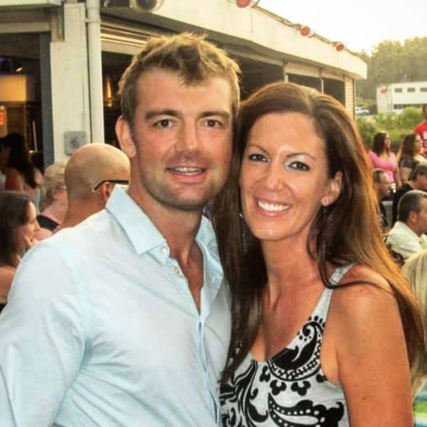 How To Live and Create A Happy Life In Belize With Laura Diffendal