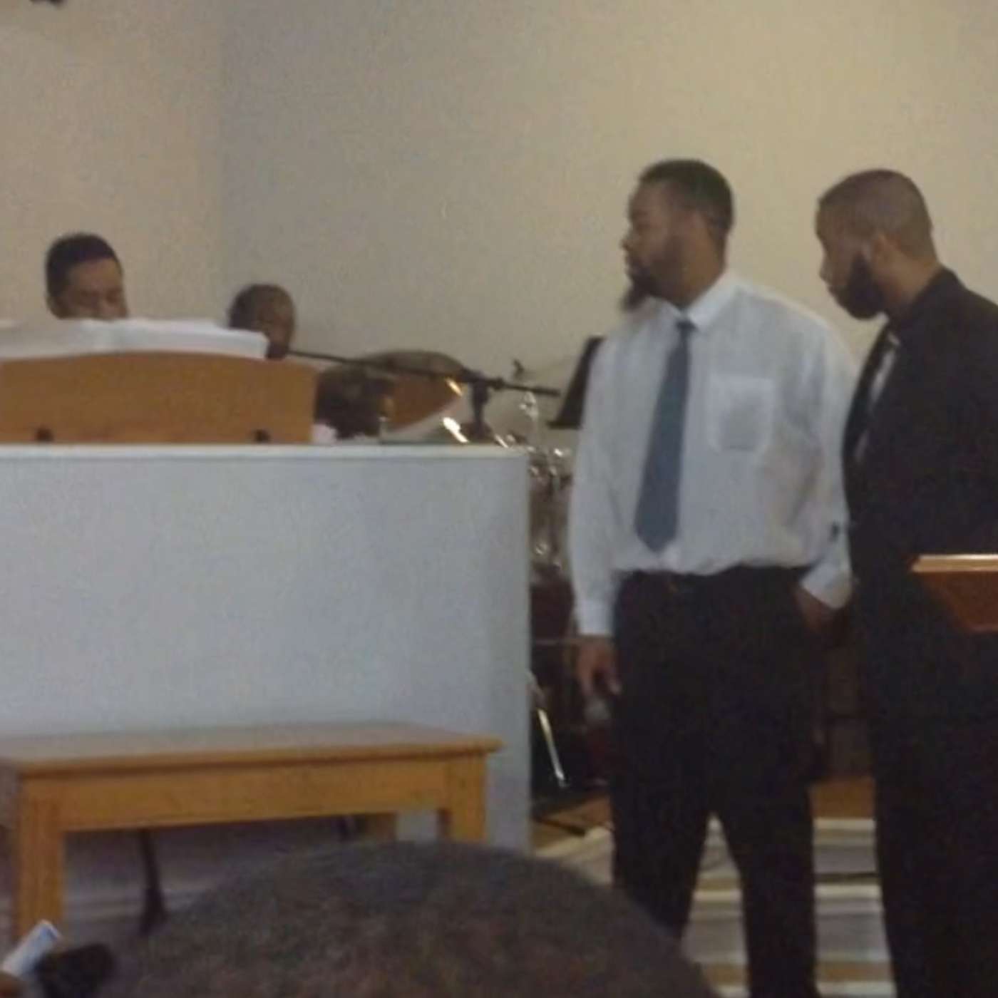 The Lee Boys Singing At Funeral episode artwork