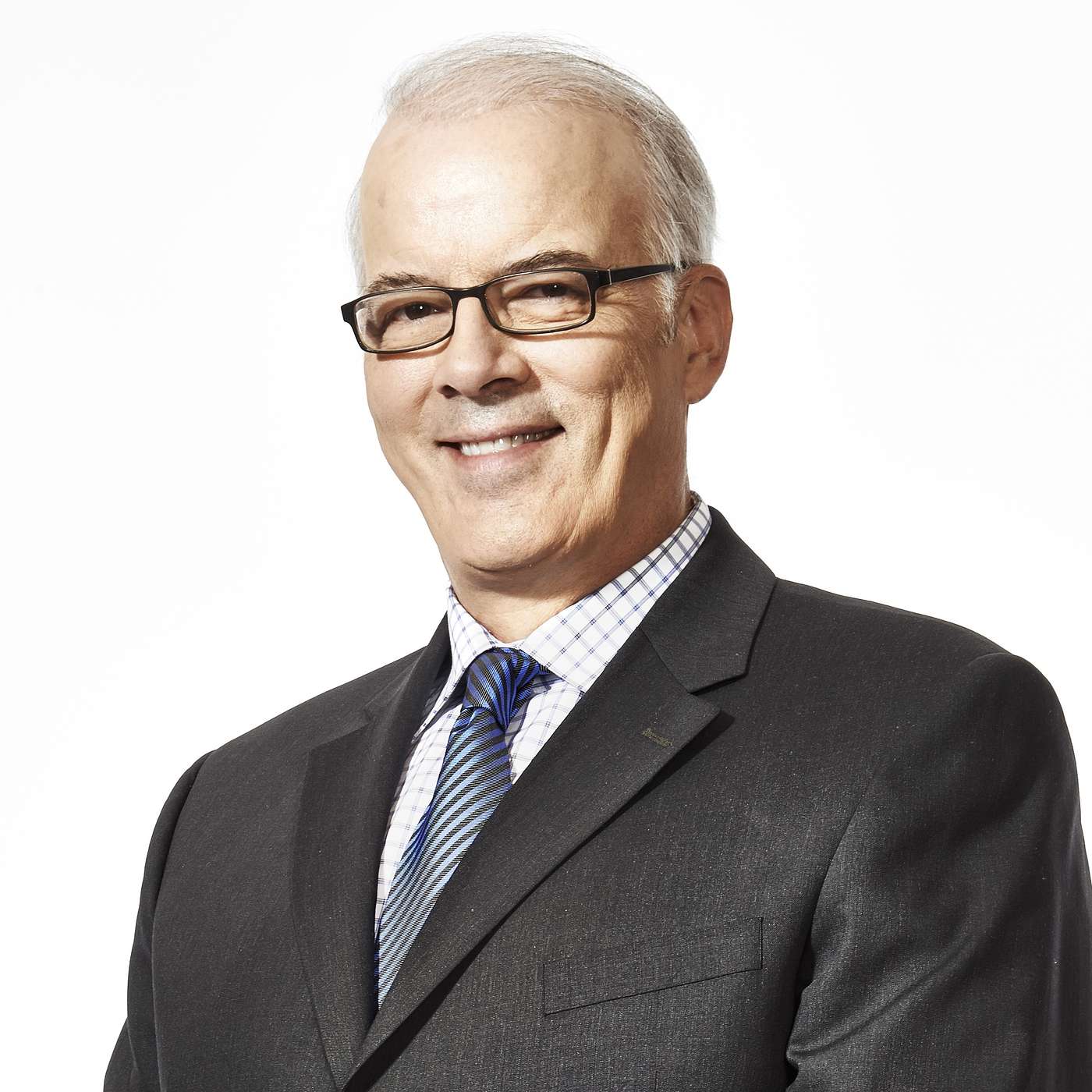 Retiring Hockey Night in Canada mainstay Scott Oake