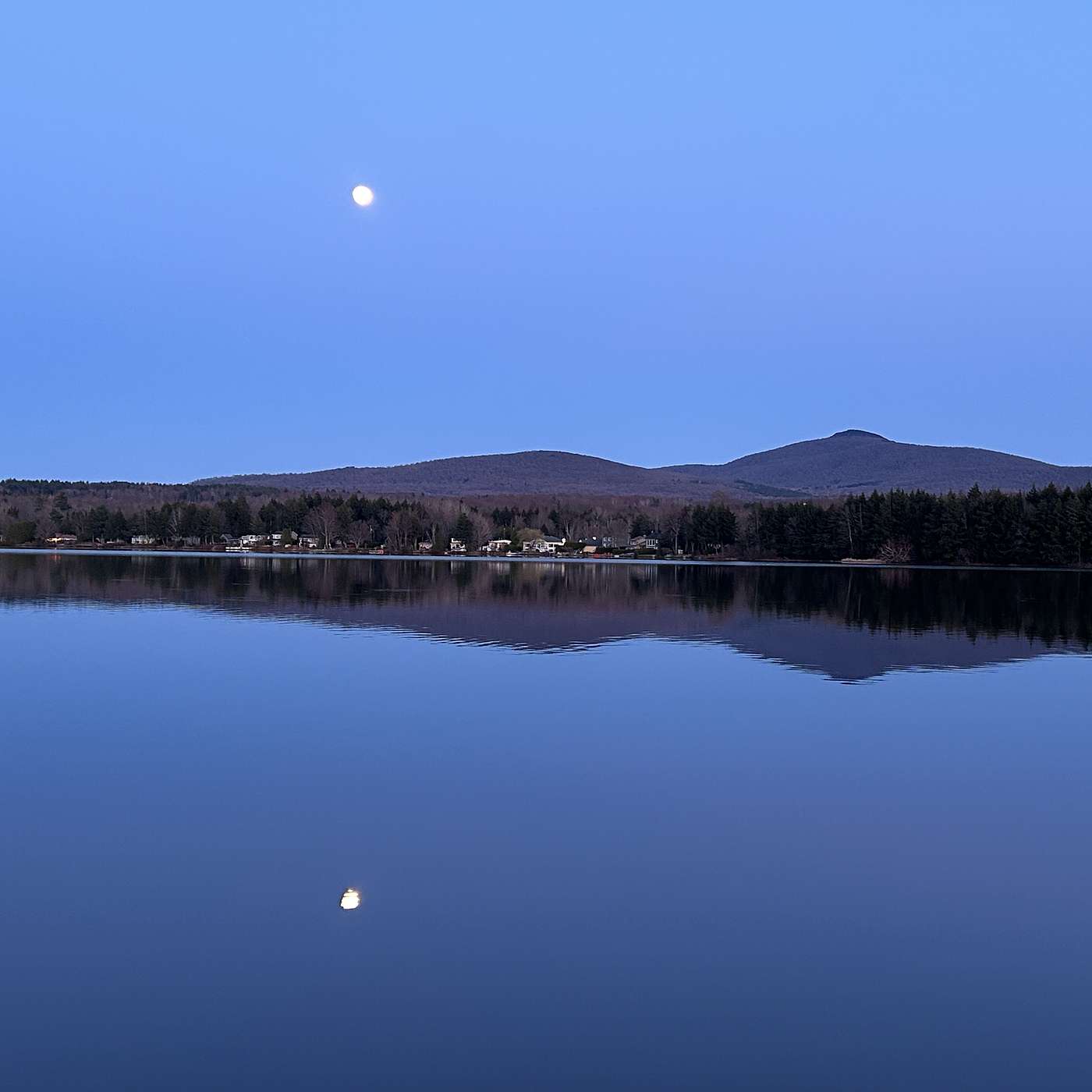 Breathing into Calmness: A Guided Meditation for Anxiety Relief and Confidence Building
