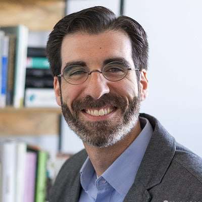 Dr. Tim Pineau