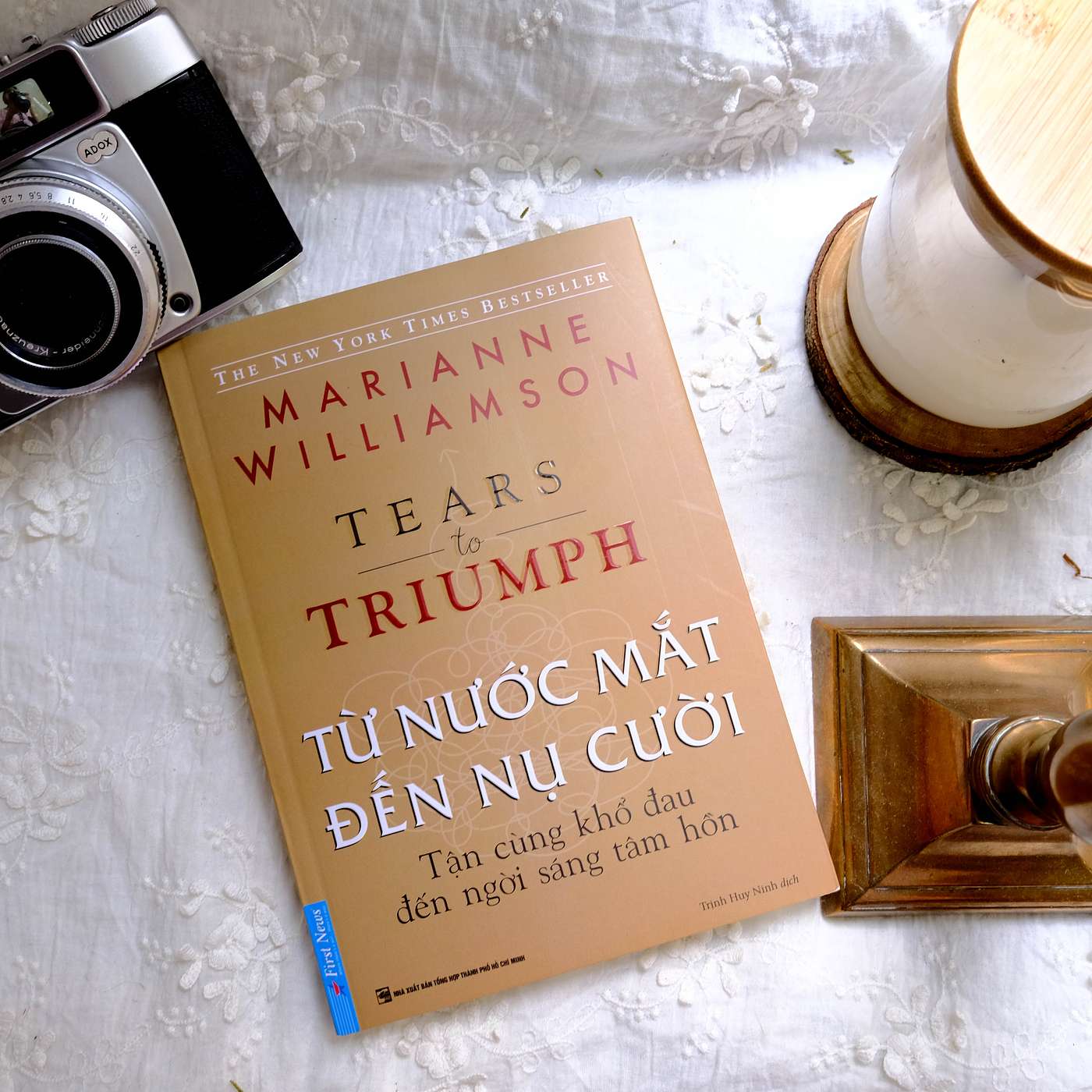 Từ nước mắt đến nụ cười - Hiểu rõ hạnh phúc 24/7 là điều không thể