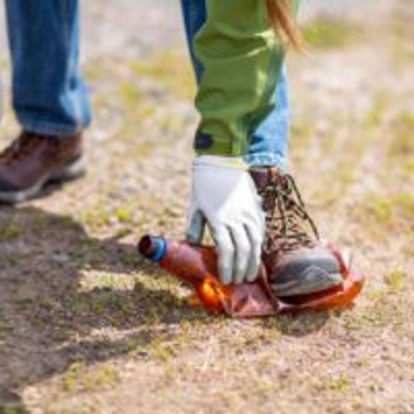 Community Cleanup in Mayer