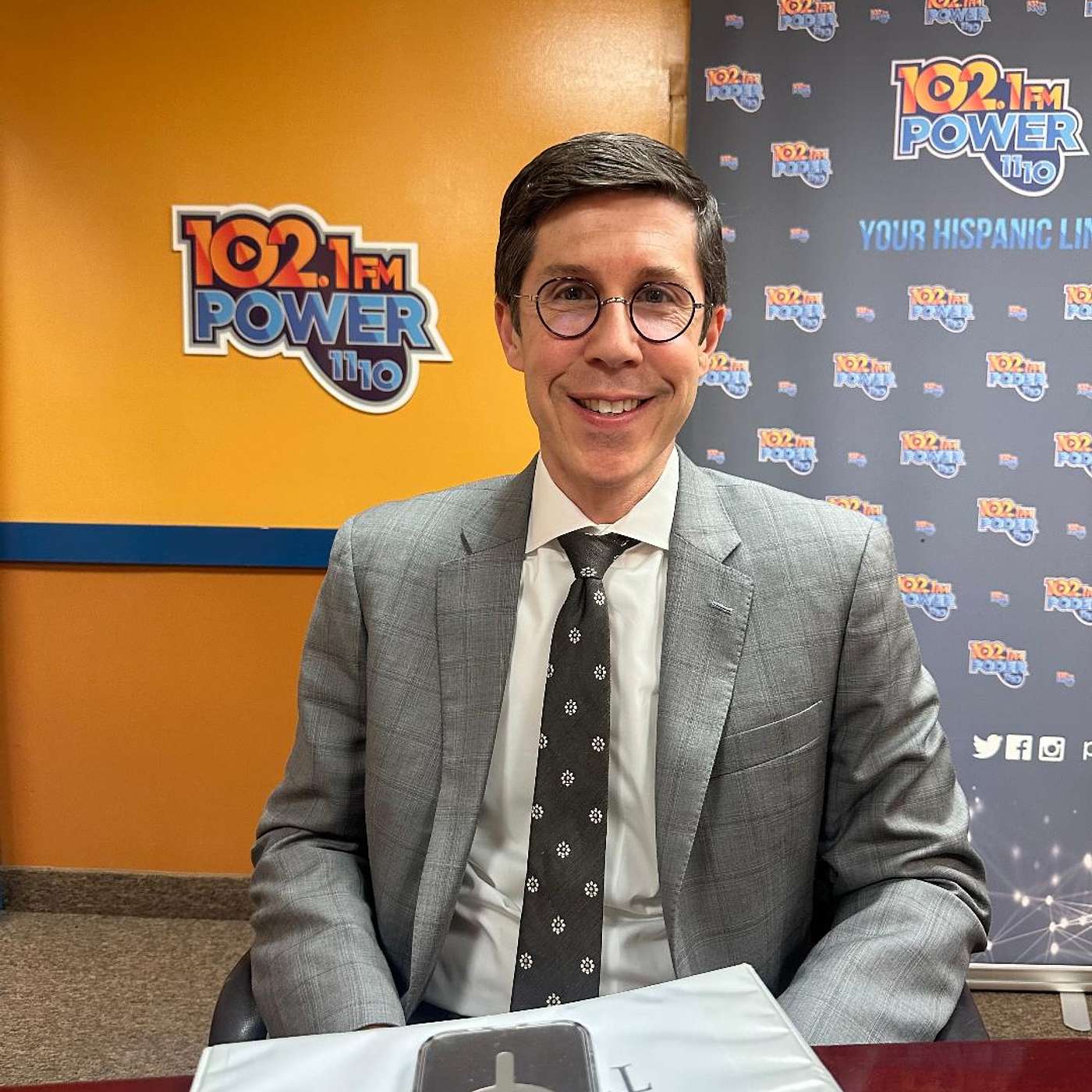 Tu Generacion  - Poder 102.1FM