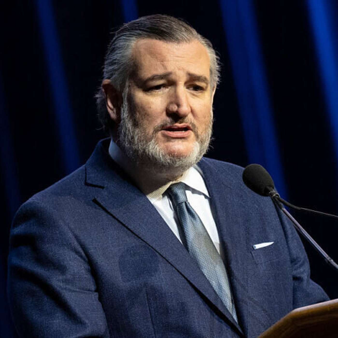 Episodio 1262: PARÁSITOS | Senador Ted Cruz Respalda Artículo Que Llama A Católicos Tradicionalistas PARÁSITOS