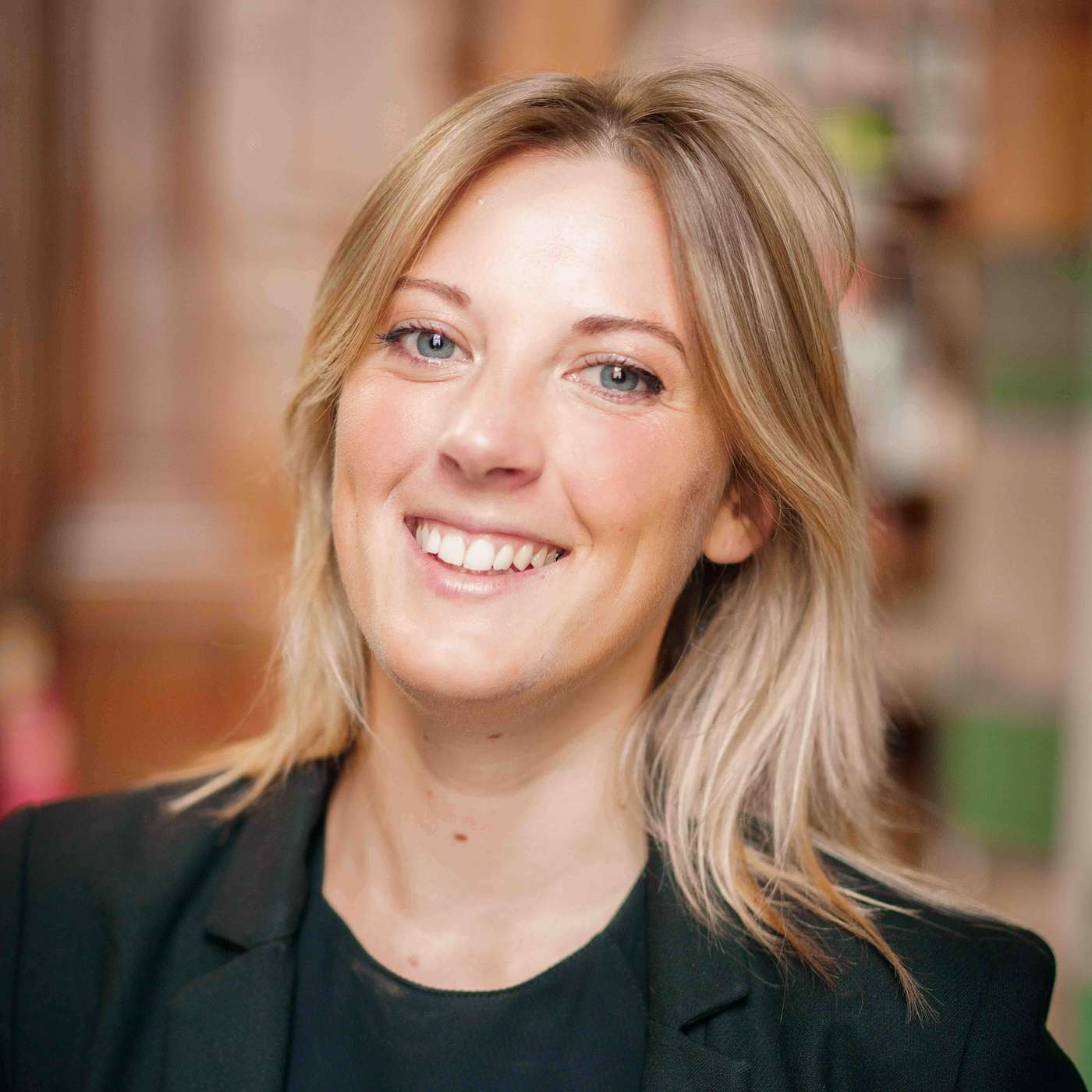 Exploring AI, NFTs, and the Future of Fashion with Francesca Tabor | S3 E23
