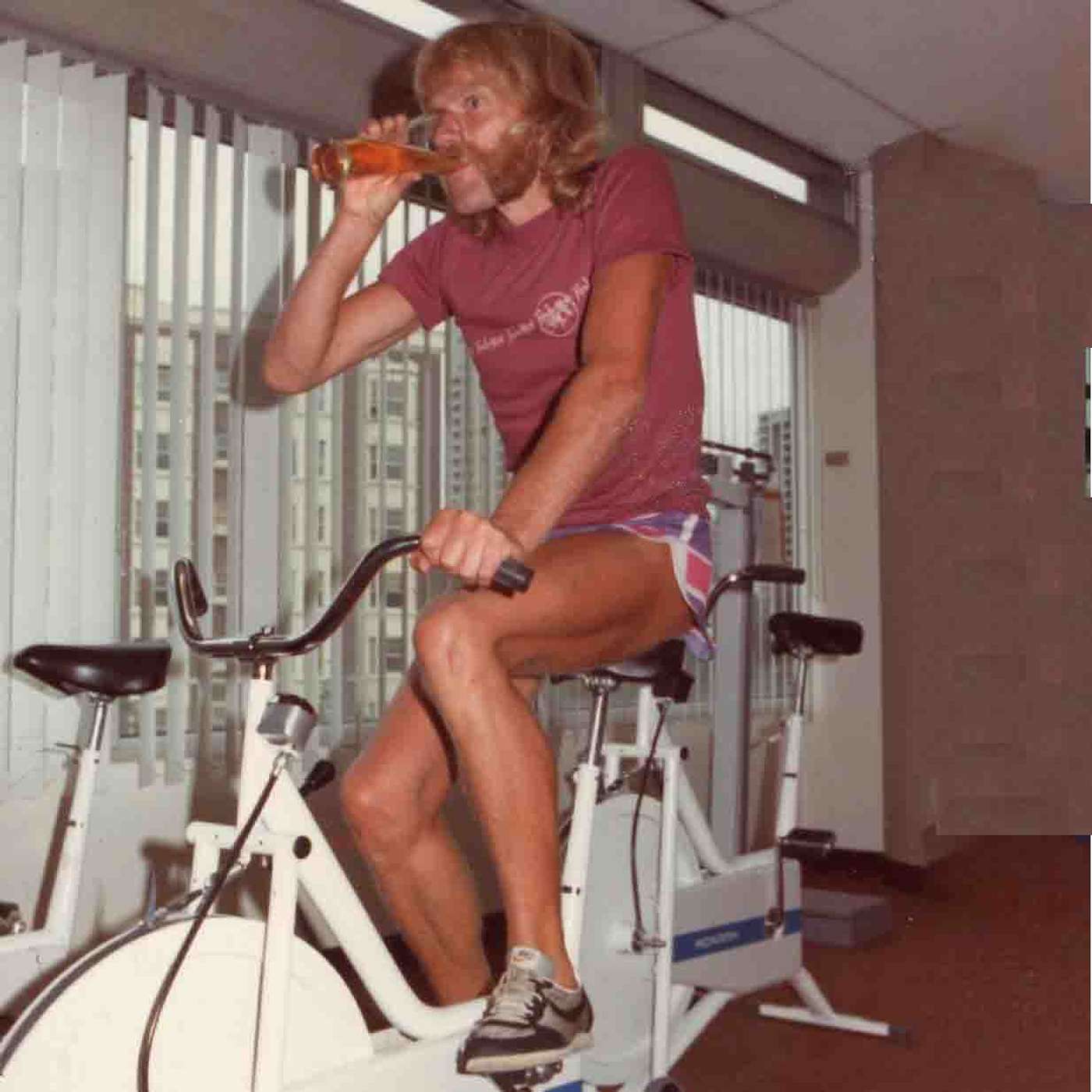 Ep 278 - Tales of Al Howie - Outrunning Interpol, Beer-Fuelled Ultra Wins... with Jared Beasley