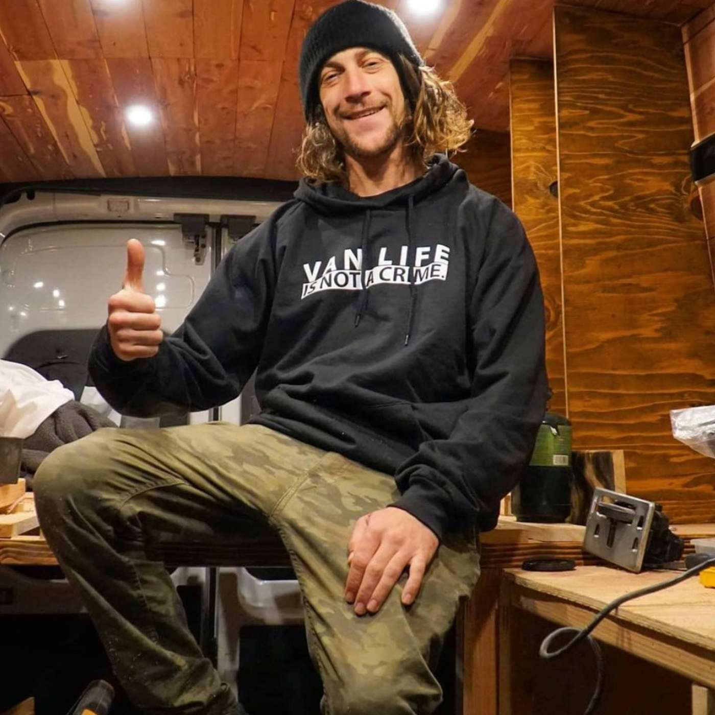 Lessons Learned from Six Years on the Road: Lee’s Nomadic Journey episode artwork