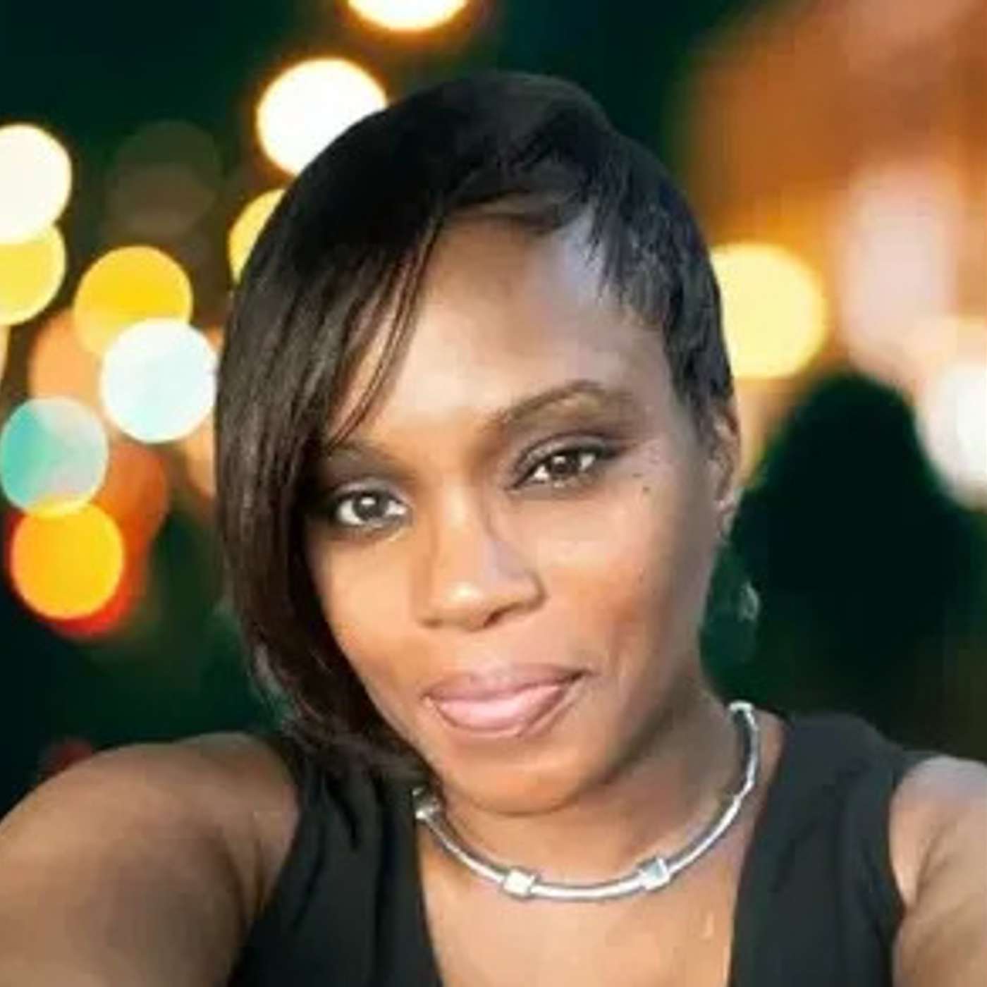 Ep #160: How to overcome adversity postpartum depression with Loraine "Coach Clari" Collins episode artwork