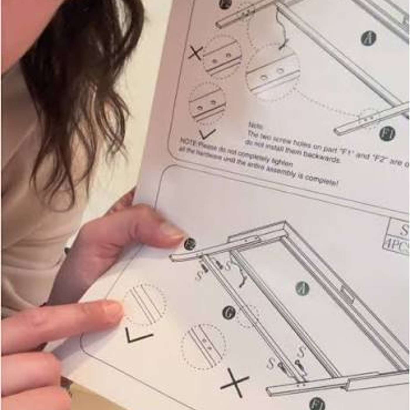 Episode 2192 - Ofcourse it comes with instructions!