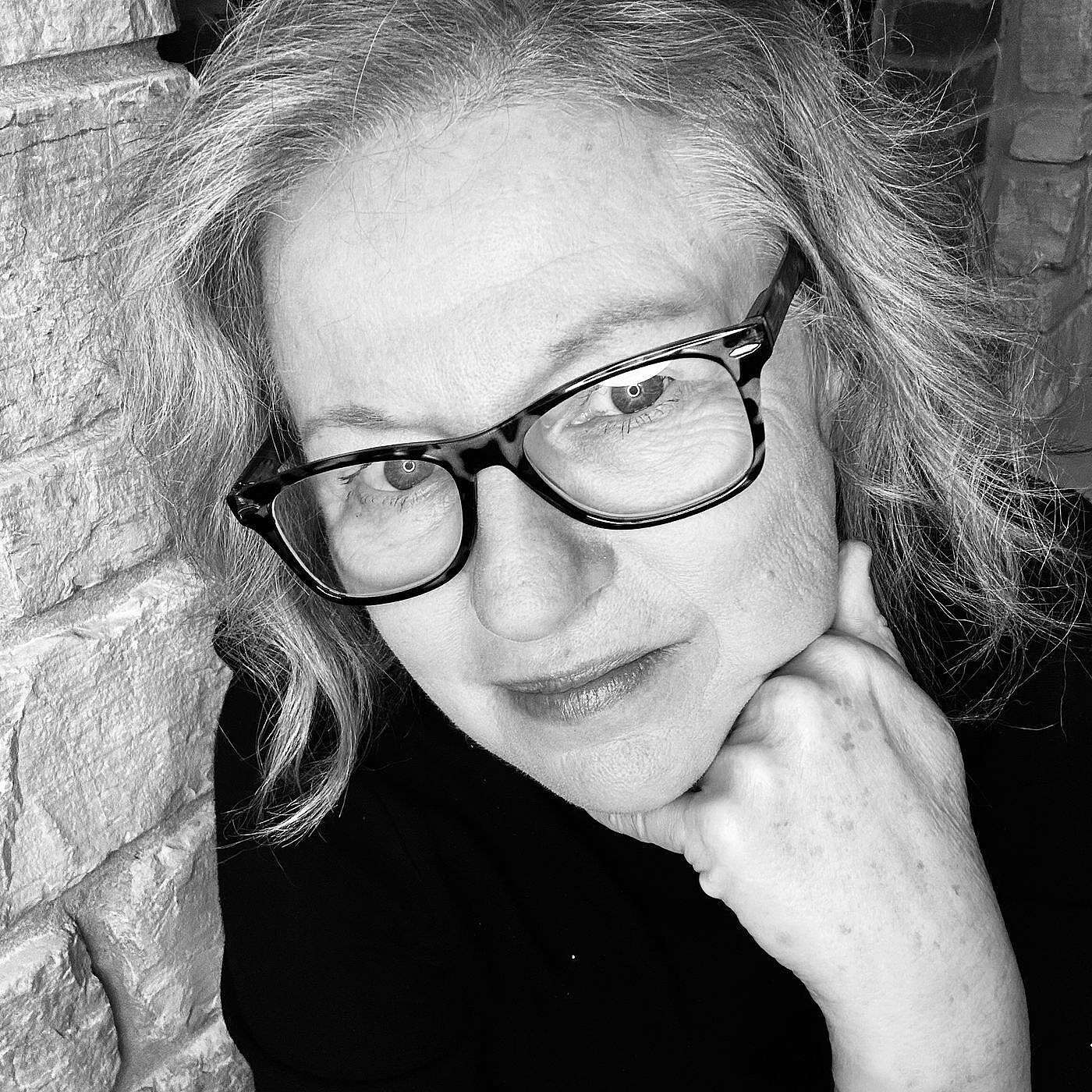 True Crime, Authors & Extraordinary People