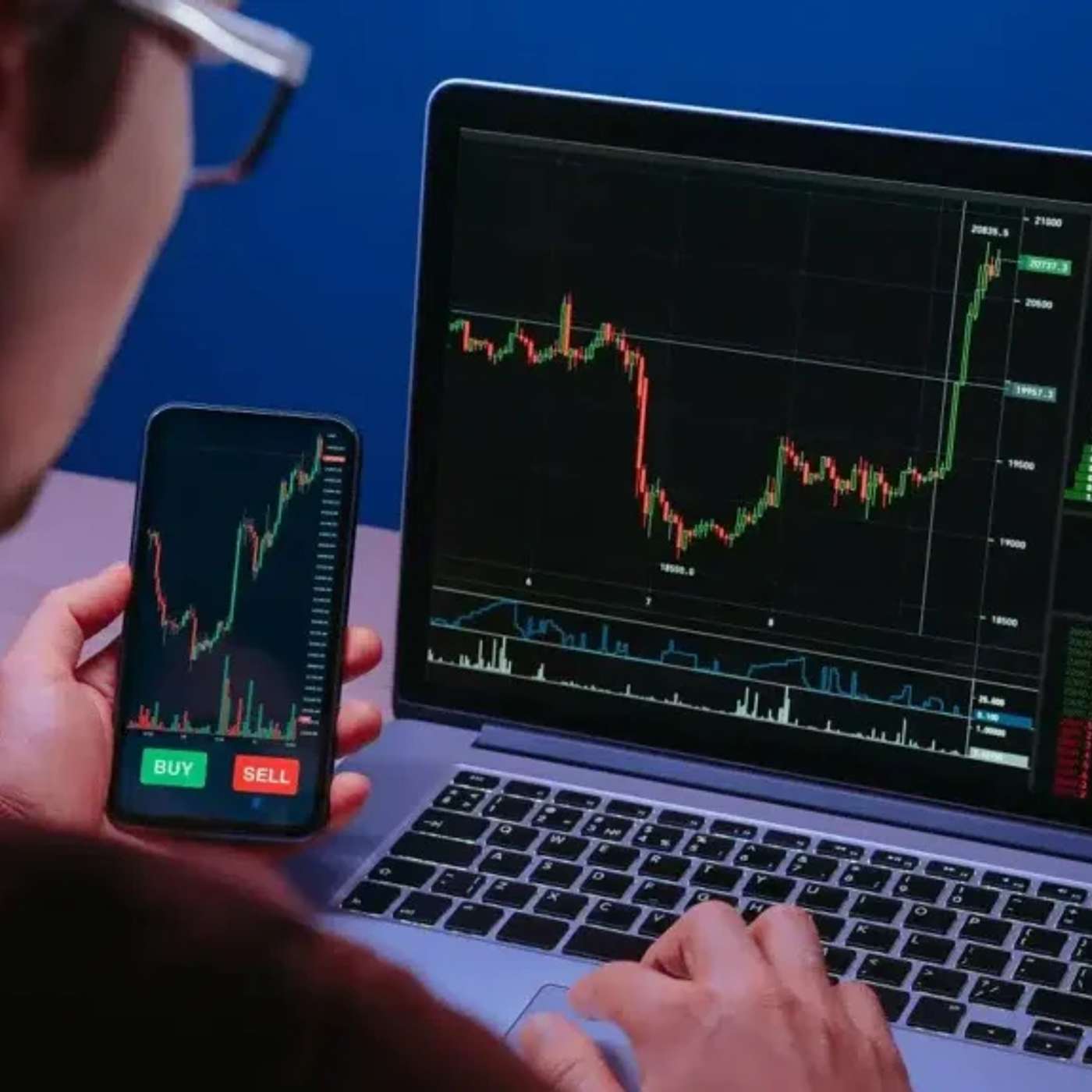 XRP, Solana vagy Ethereum: melyik kriptodeviza duplázhatja meg a befektetését 2027-ig? episode artwork
