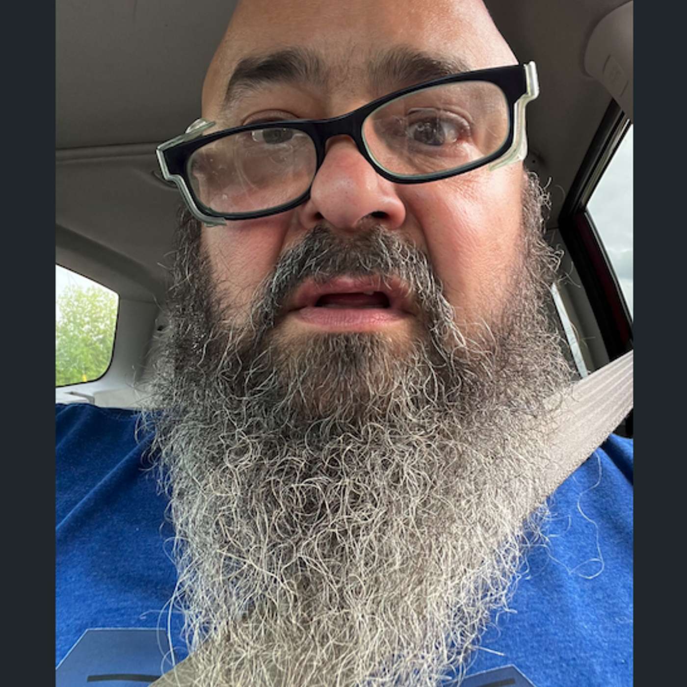 DAD DOESN'T KNOW HOW REDDIT WORKS episode artwork
