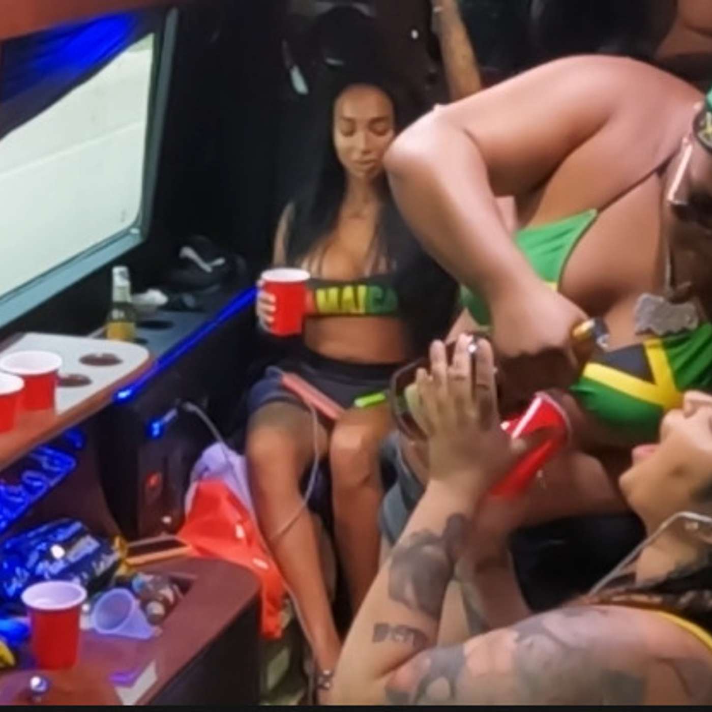 Baddies East In Jamaica: Hangry Friends Natalie Nunn vs. Scotty Transcript  - WorldWide Entertainment TV