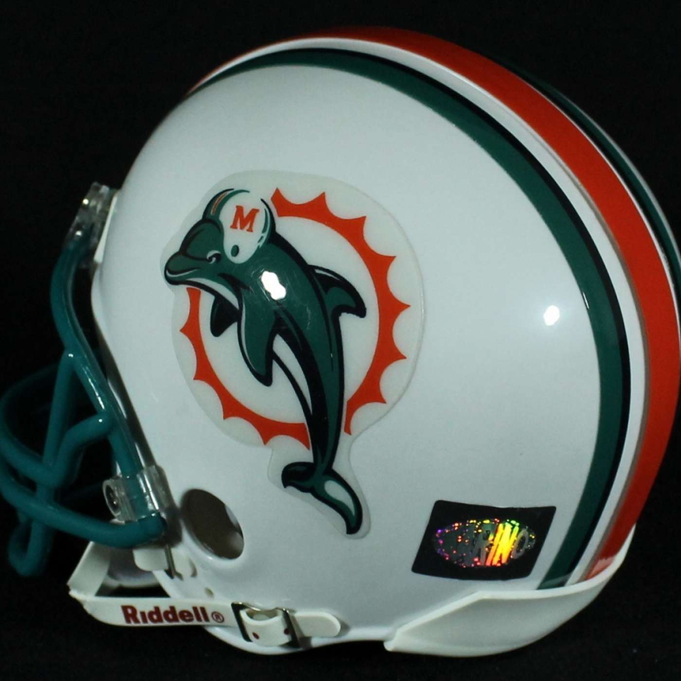 Player Authenticity Holograms - Which ones are the authentic, which ones should you use caution on