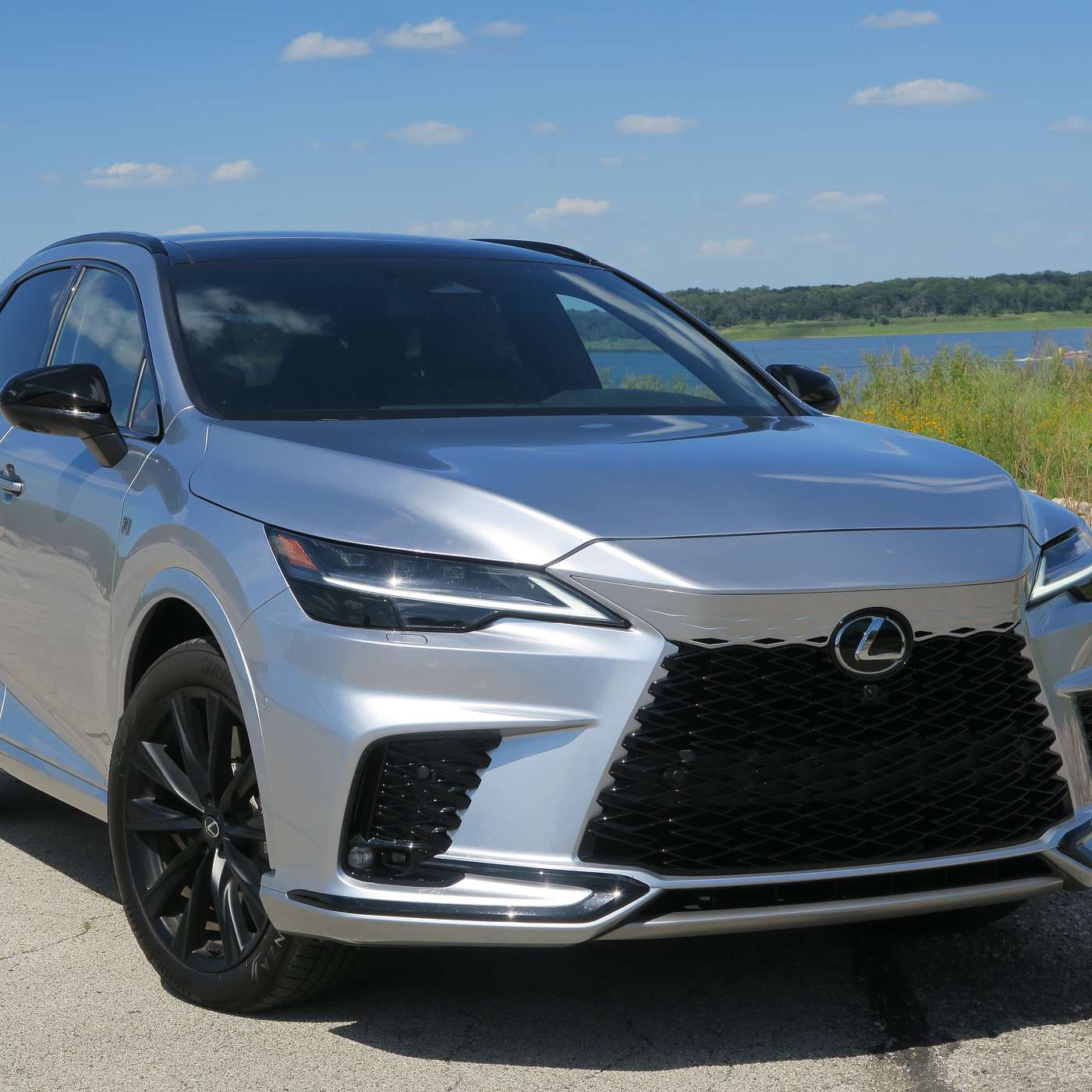 Hype vs. Reality: Tesla Cybertruck, The Lexus RX Gets it Right, Talent Gap in the Service Bay, and The Moment Ambition Paused — episode artwork