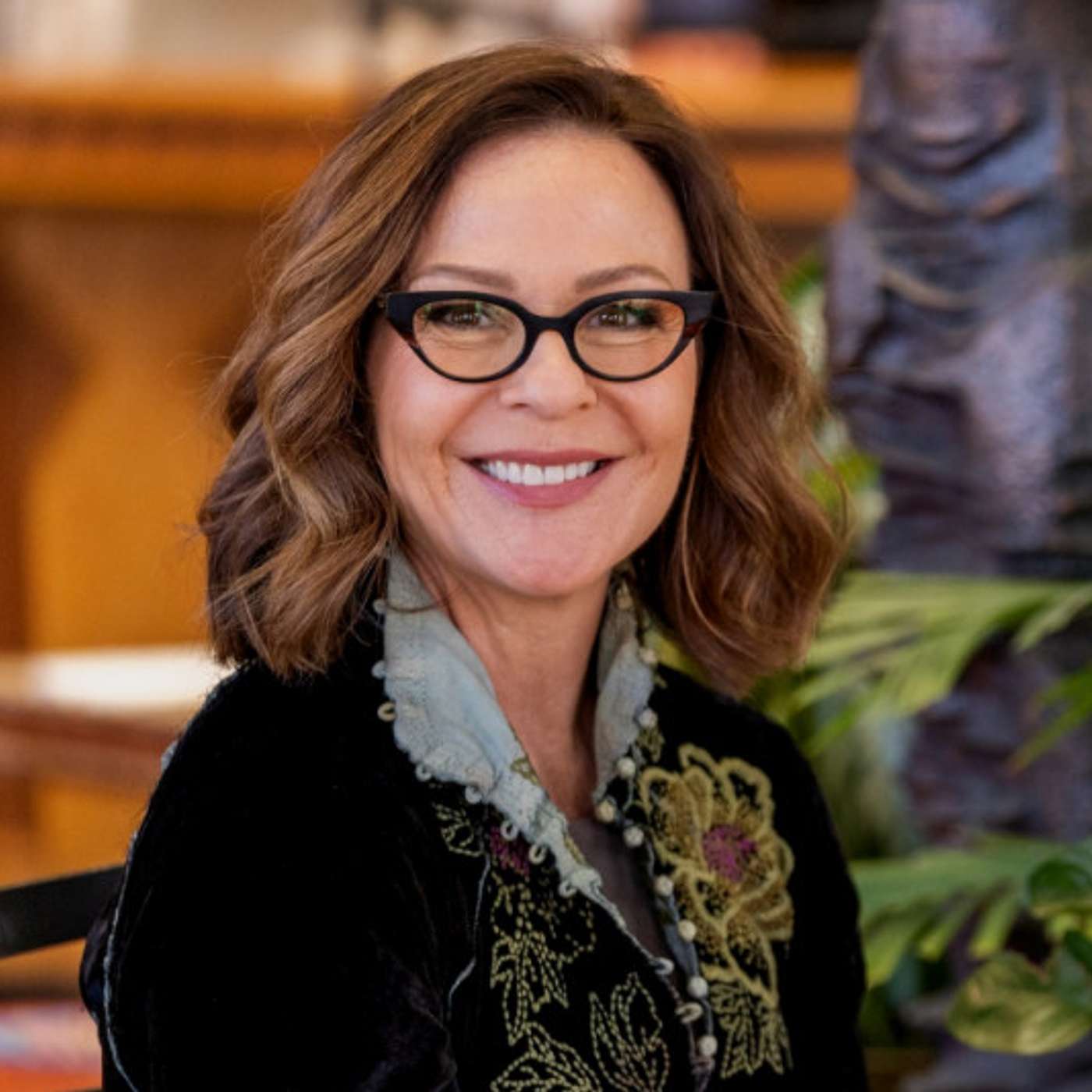 Raise the Vibe with Liz Podcast