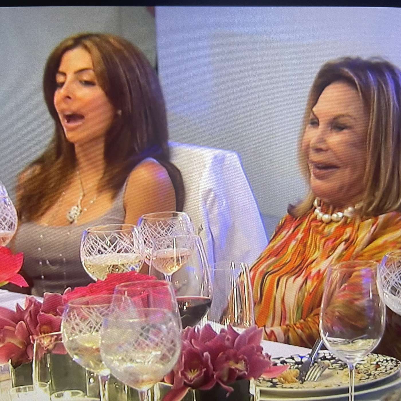 RHOM S1, E6: Mama Elsa Reads for Filth episode artwork